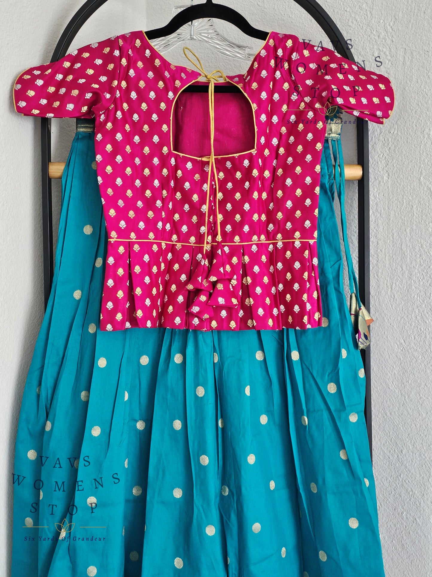Designer Benarasi Paithani Lehenga/Langa Blouse
