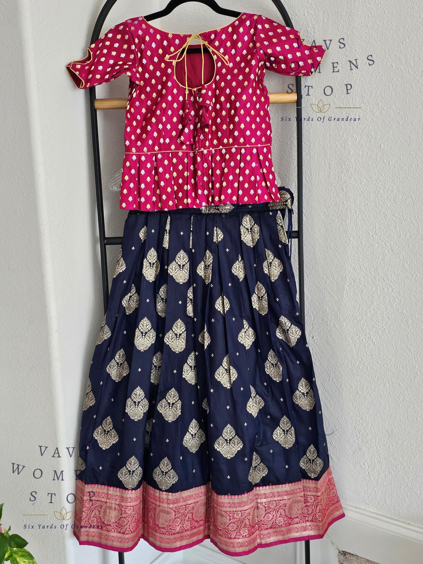 Designer Benarasi Paithani Lehenga/Langa Blouse