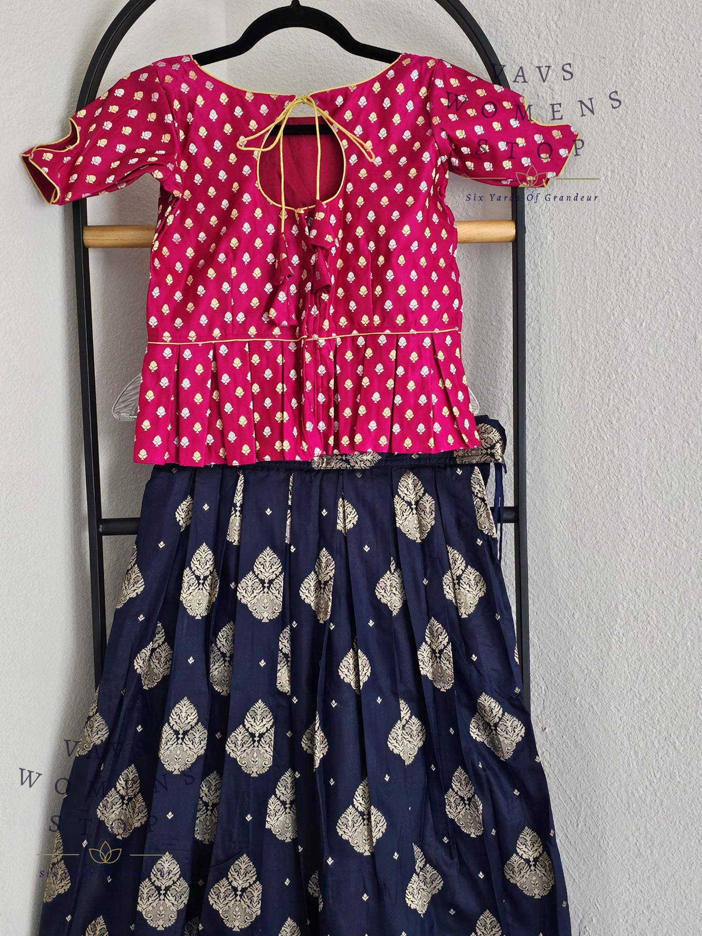 Designer Benarasi Paithani Lehenga/Langa Blouse