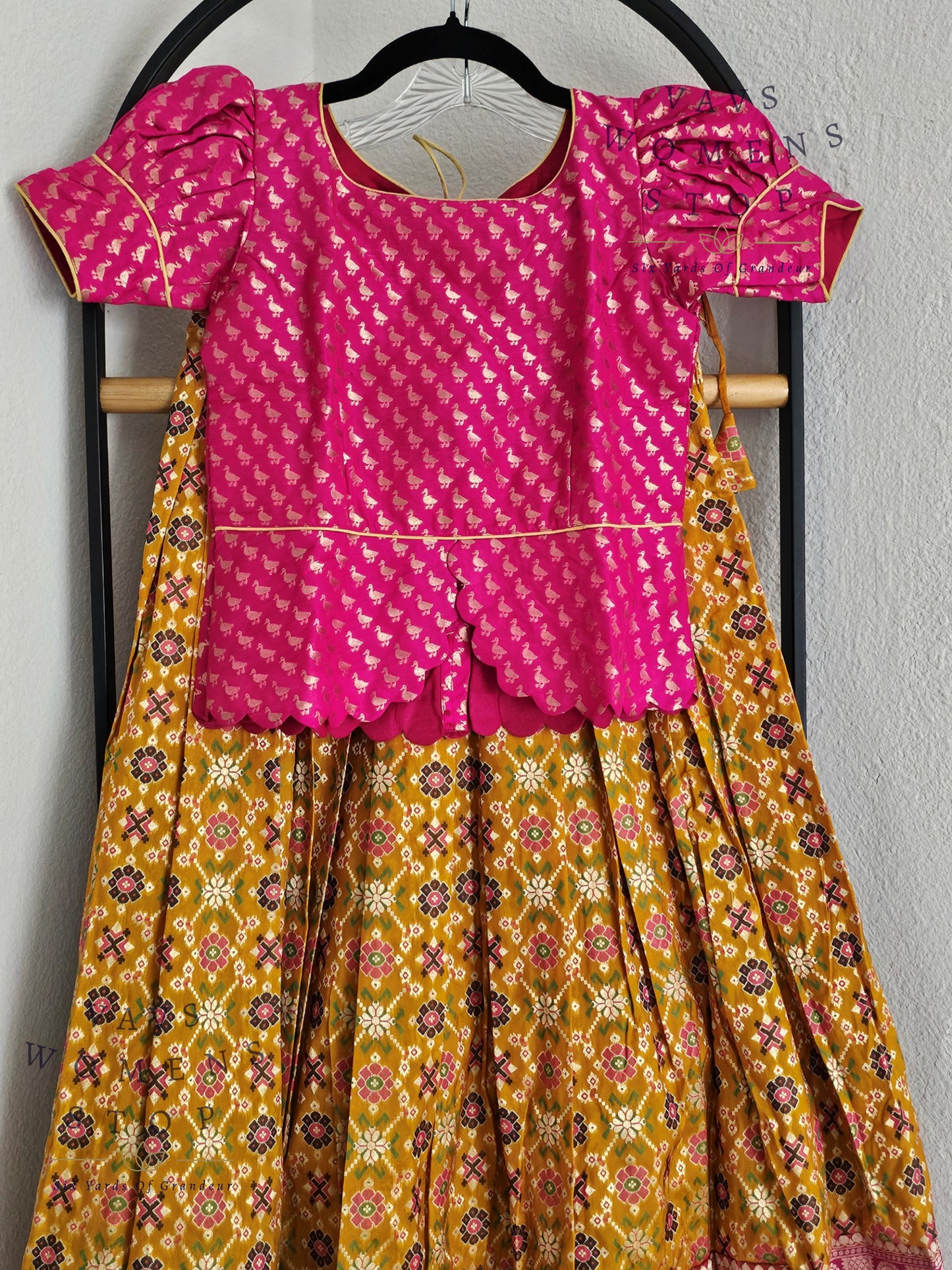 Satin Benarasi Patola Lehenga/Langa Blouse Pattu Pavada