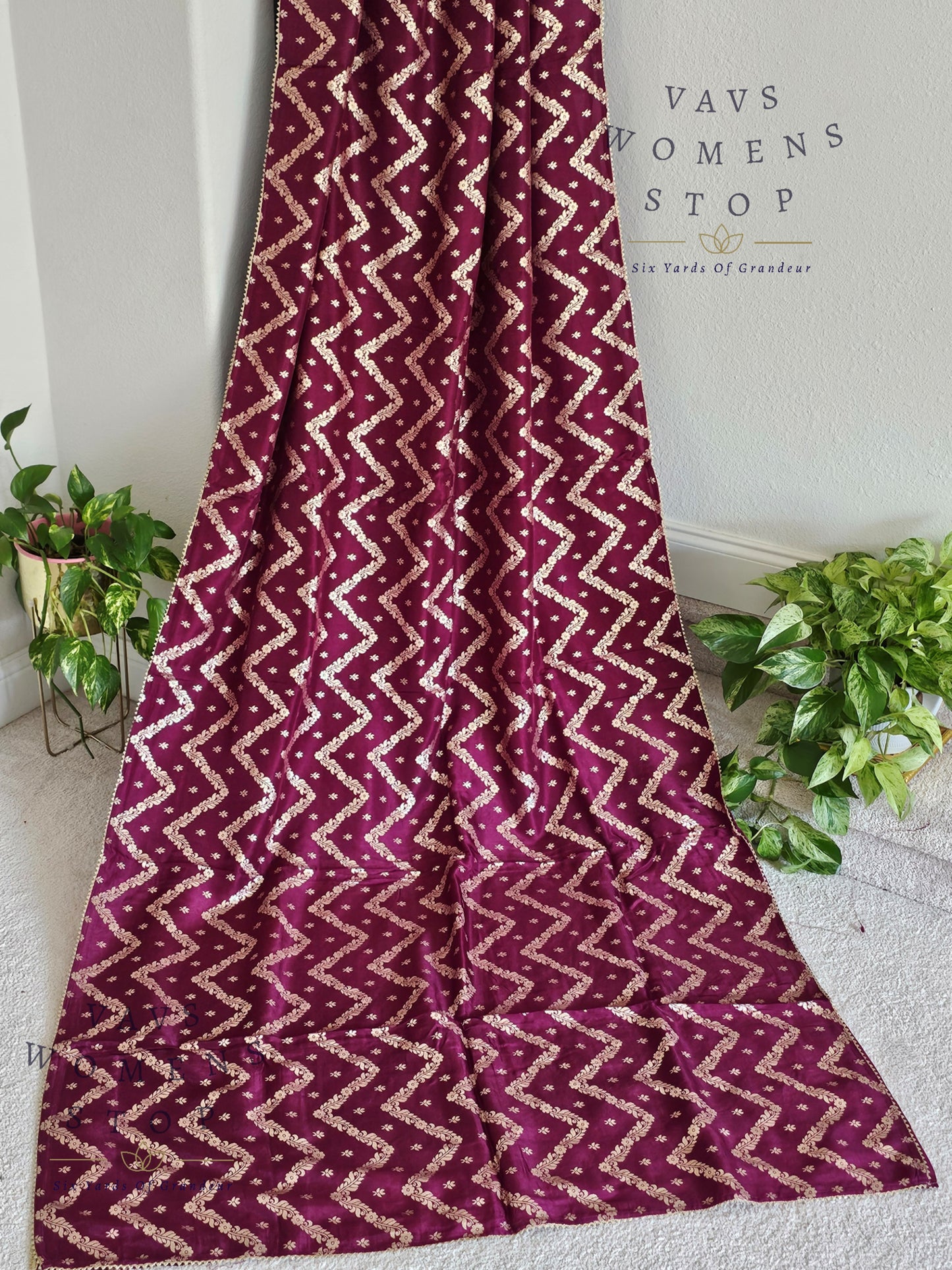 Borderless Munga Crepe Silk Wine Shade Saree