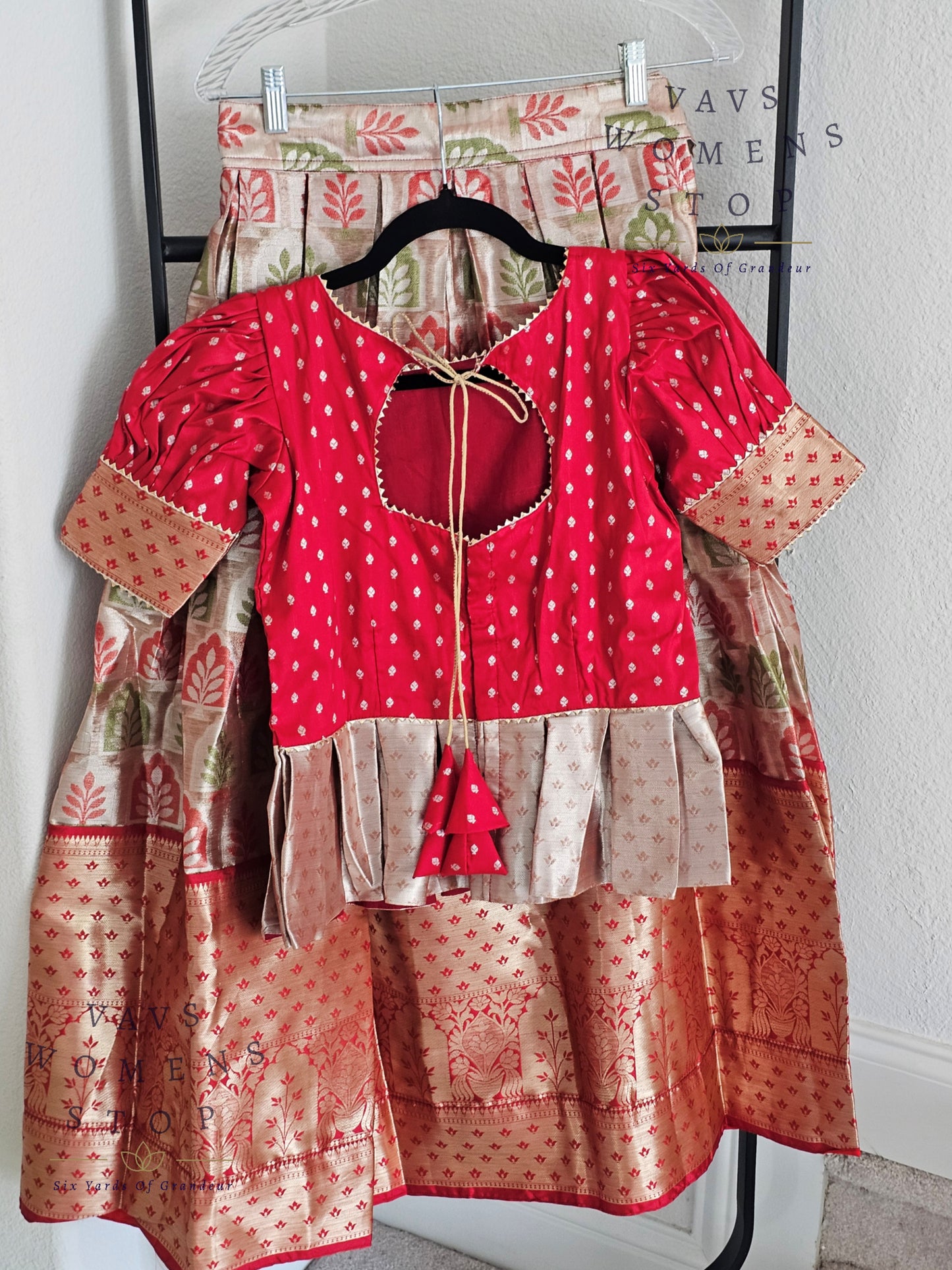 Designer Semi Kanchi Tissue Lehenga Blouse