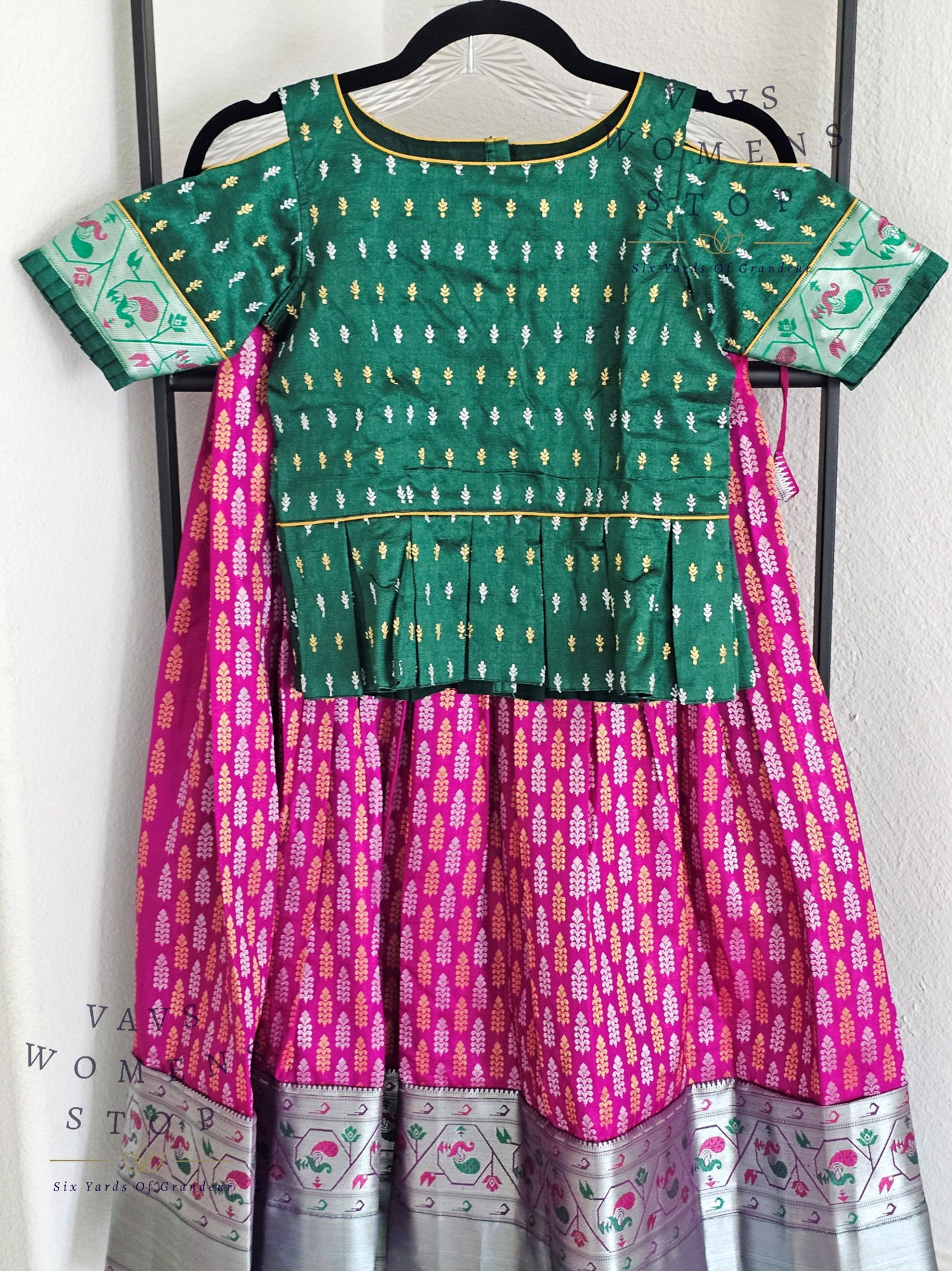 Benarasi semi silk paithani lehenga blouse