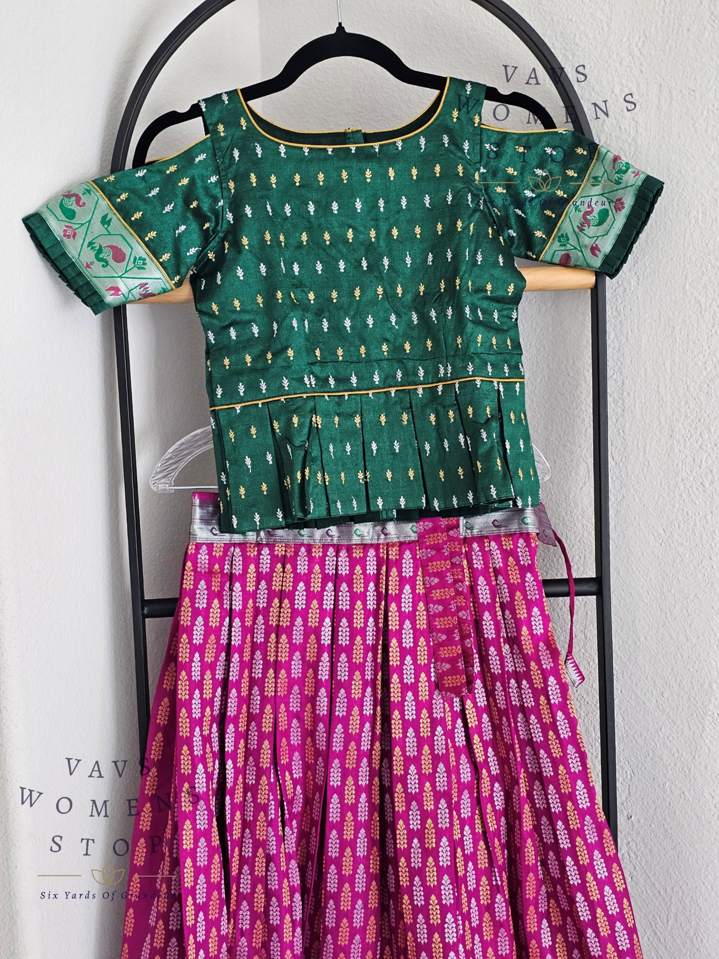 Benarasi semi silk paithani lehenga blouse