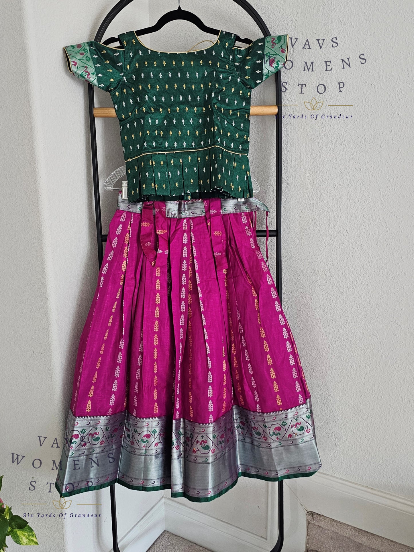 Benarasi semi silk paithani lehenga blouse