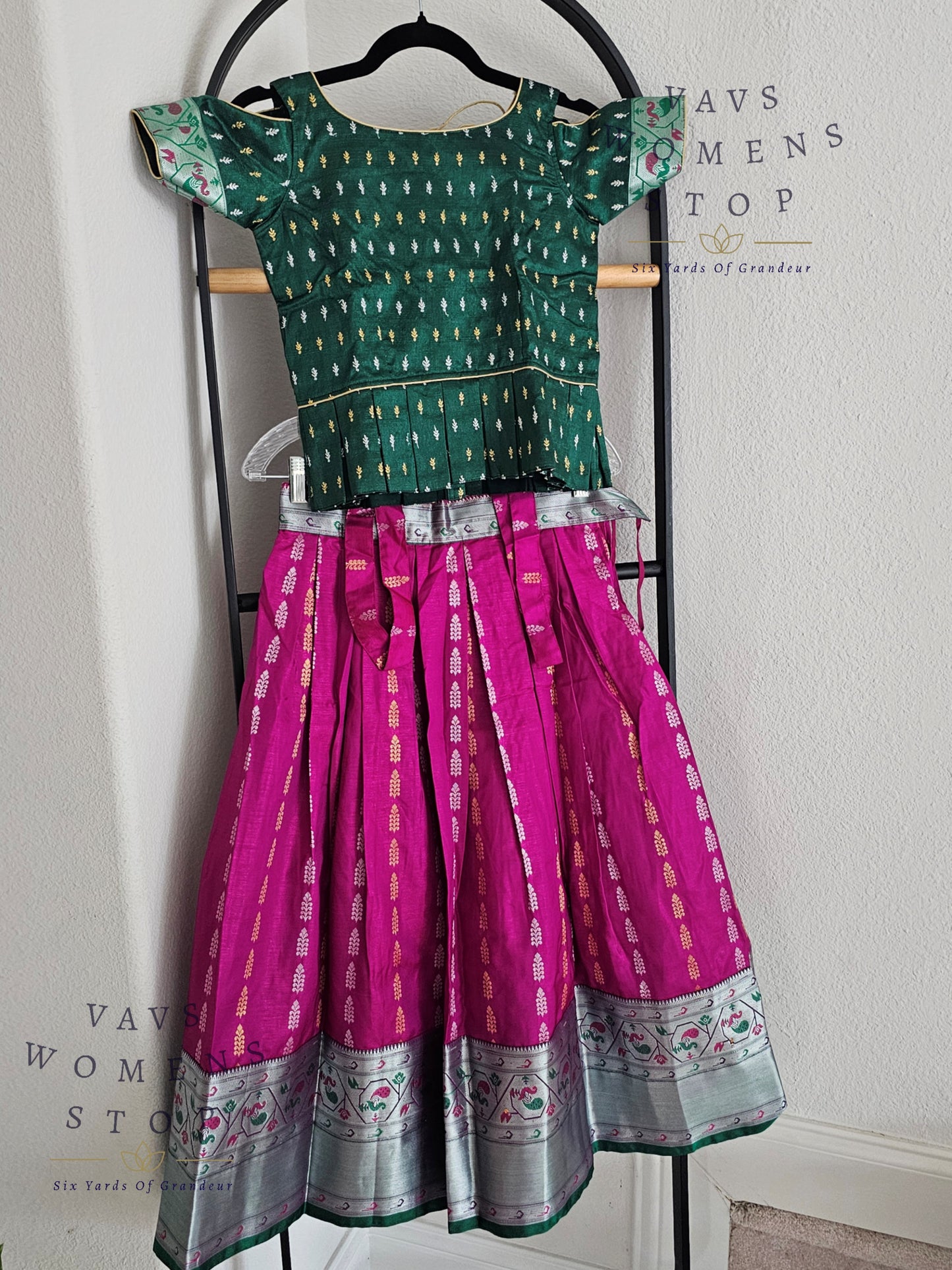 Benarasi semi silk paithani lehenga blouse