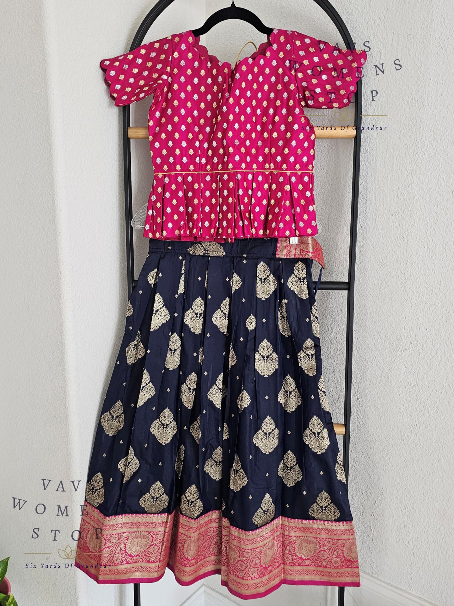 Designer Benarasi Paithani Lehenga/Langa Blouse
