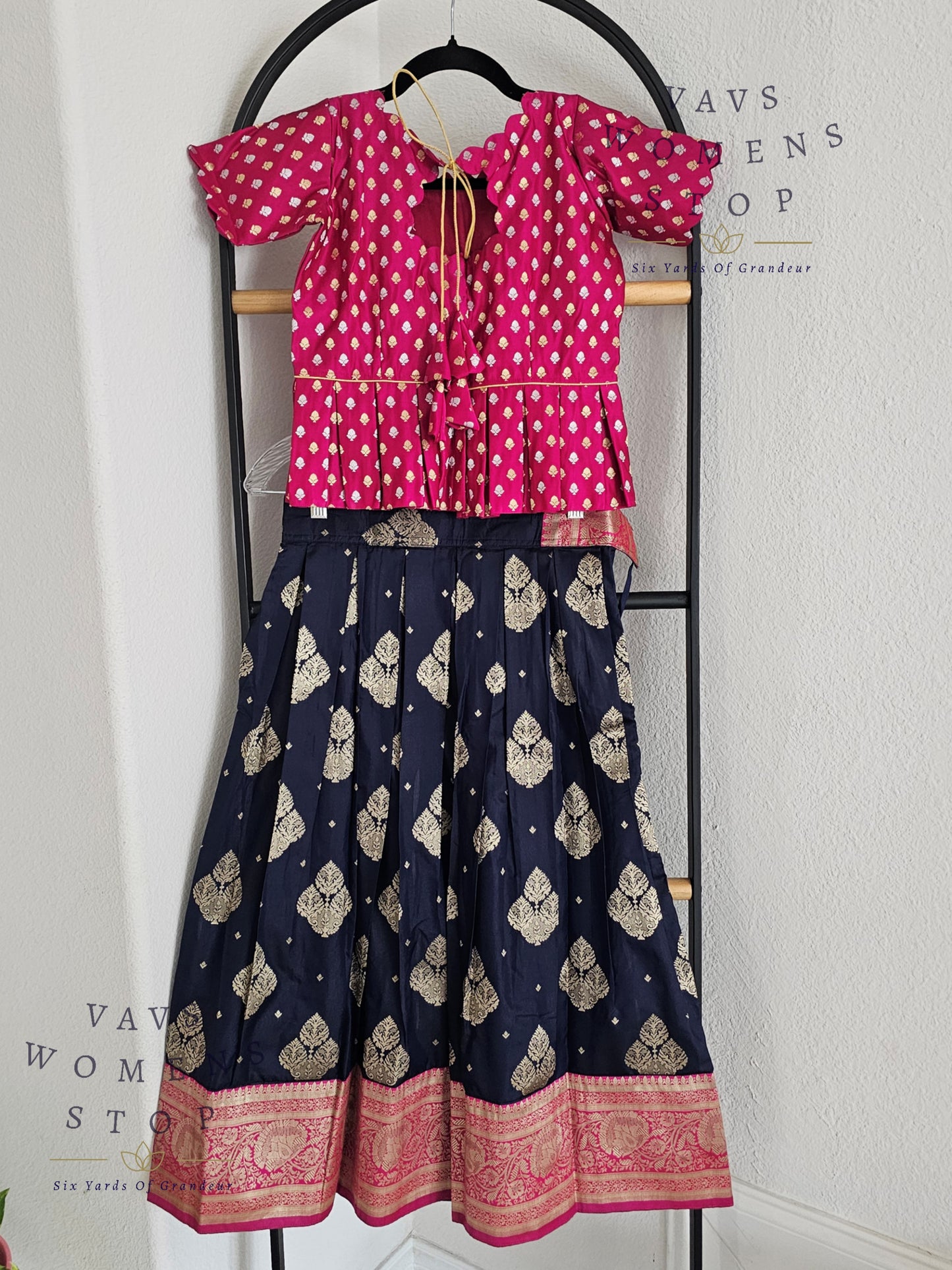 Designer Benarasi Paithani Lehenga/Langa Blouse
