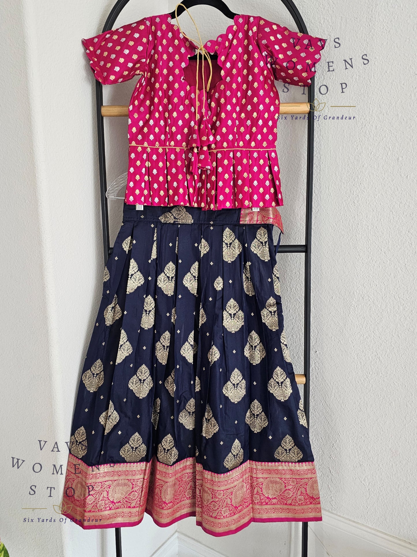 Designer Benarasi Paithani Lehenga/Langa Blouse