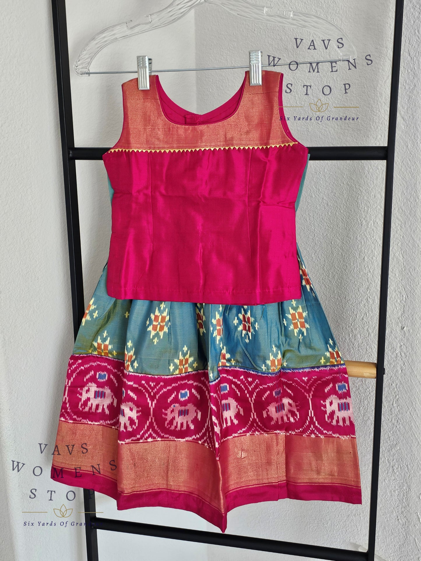 Pure Ikkat Langa Blouse