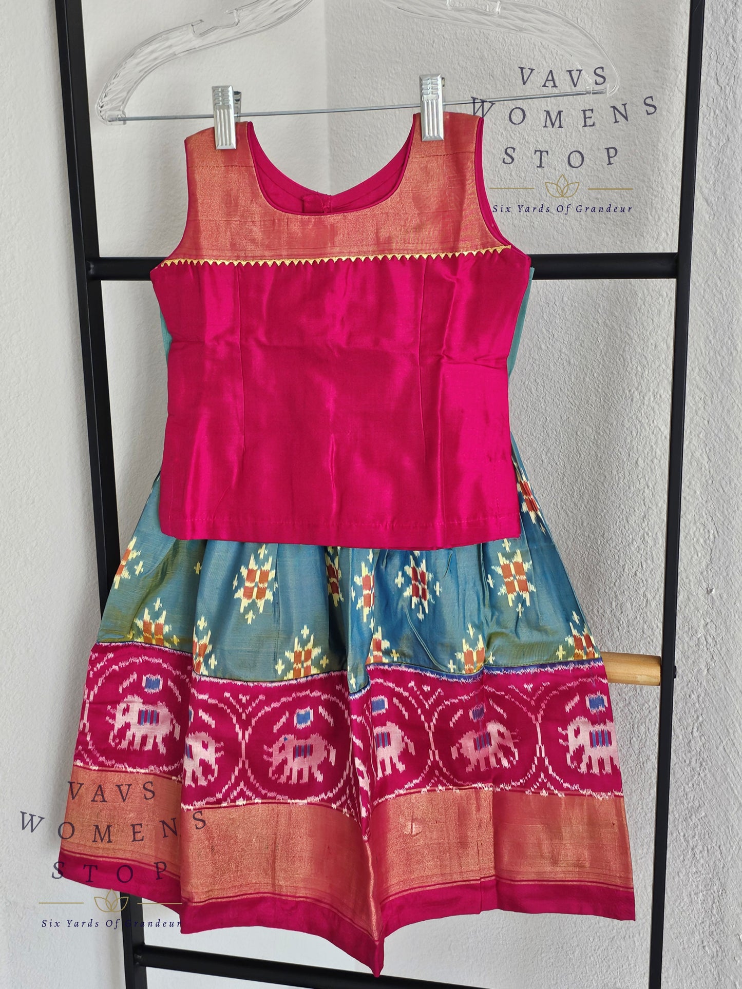 Pure Ikkat Langa Blouse