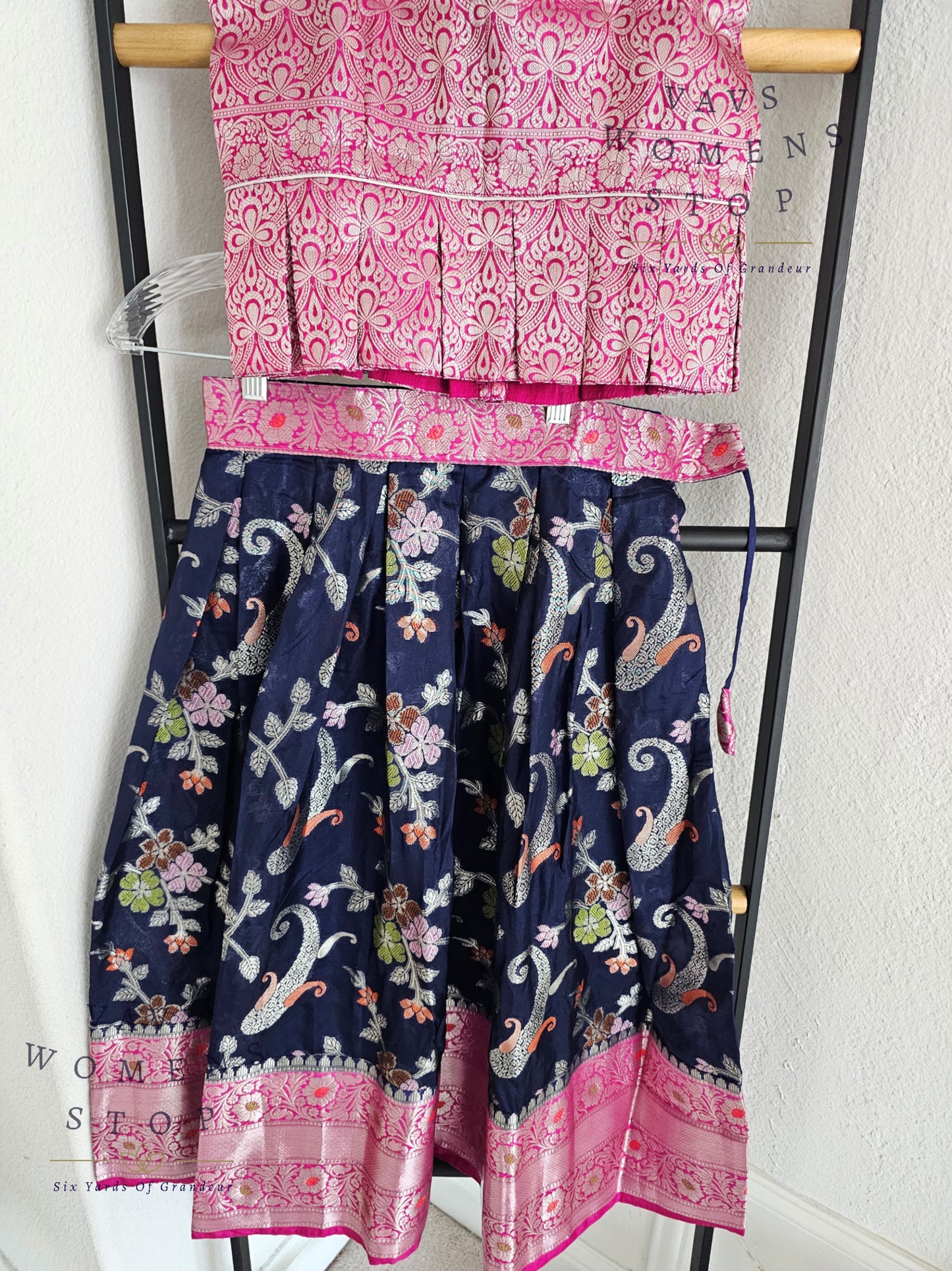 Chiniya Benarasi Langa Blouse/ Pattu Pavadai set
