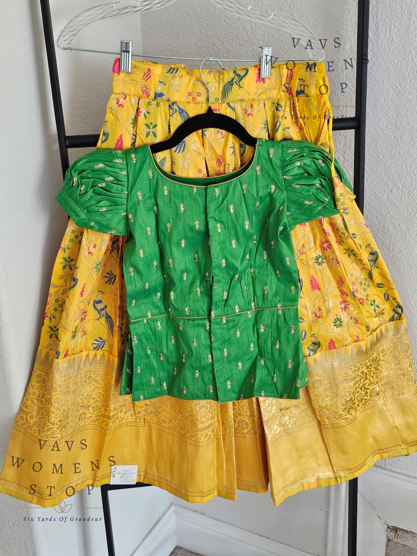 Designer Benarasi Paithani Lehenga Blouse