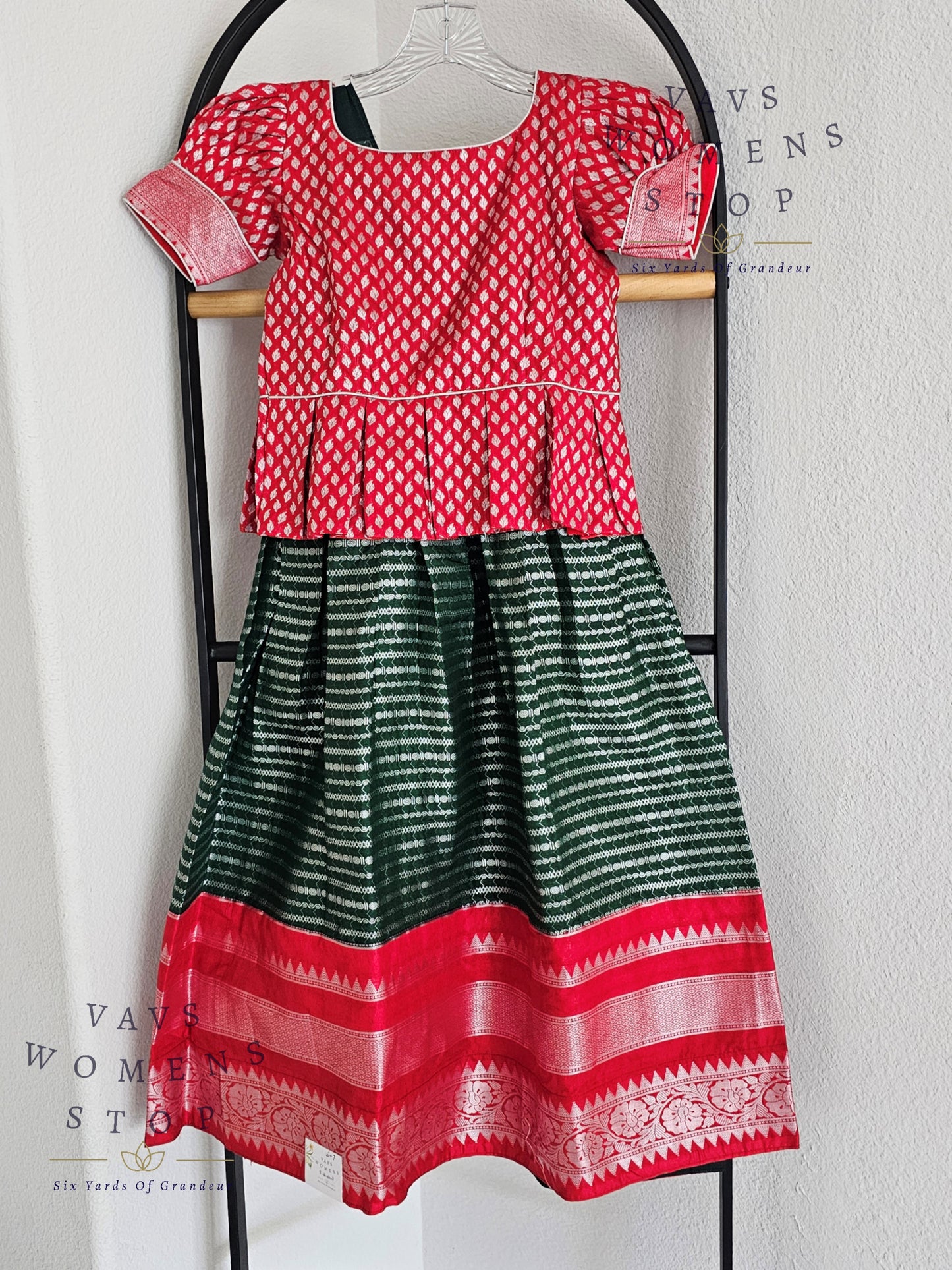 Designer Benarasi Lehenga Blouse