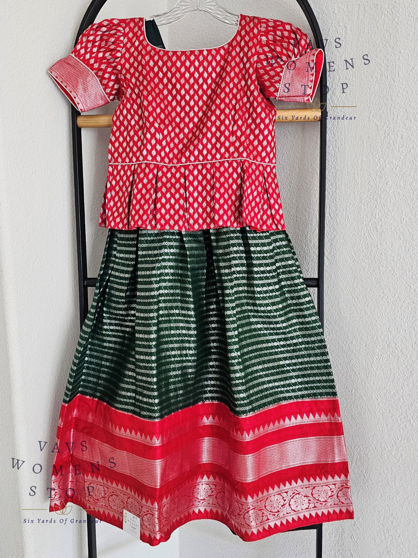 Designer Benarasi Lehenga Blouse