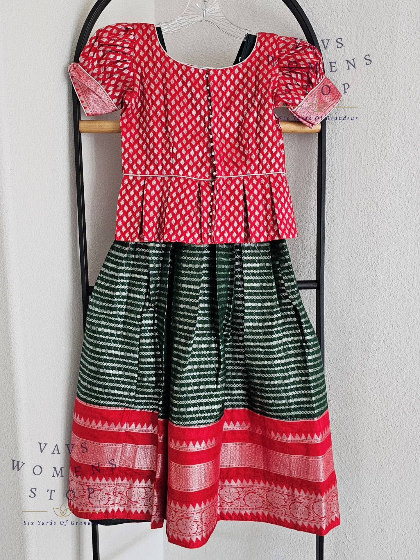 Designer Benarasi Lehenga Blouse