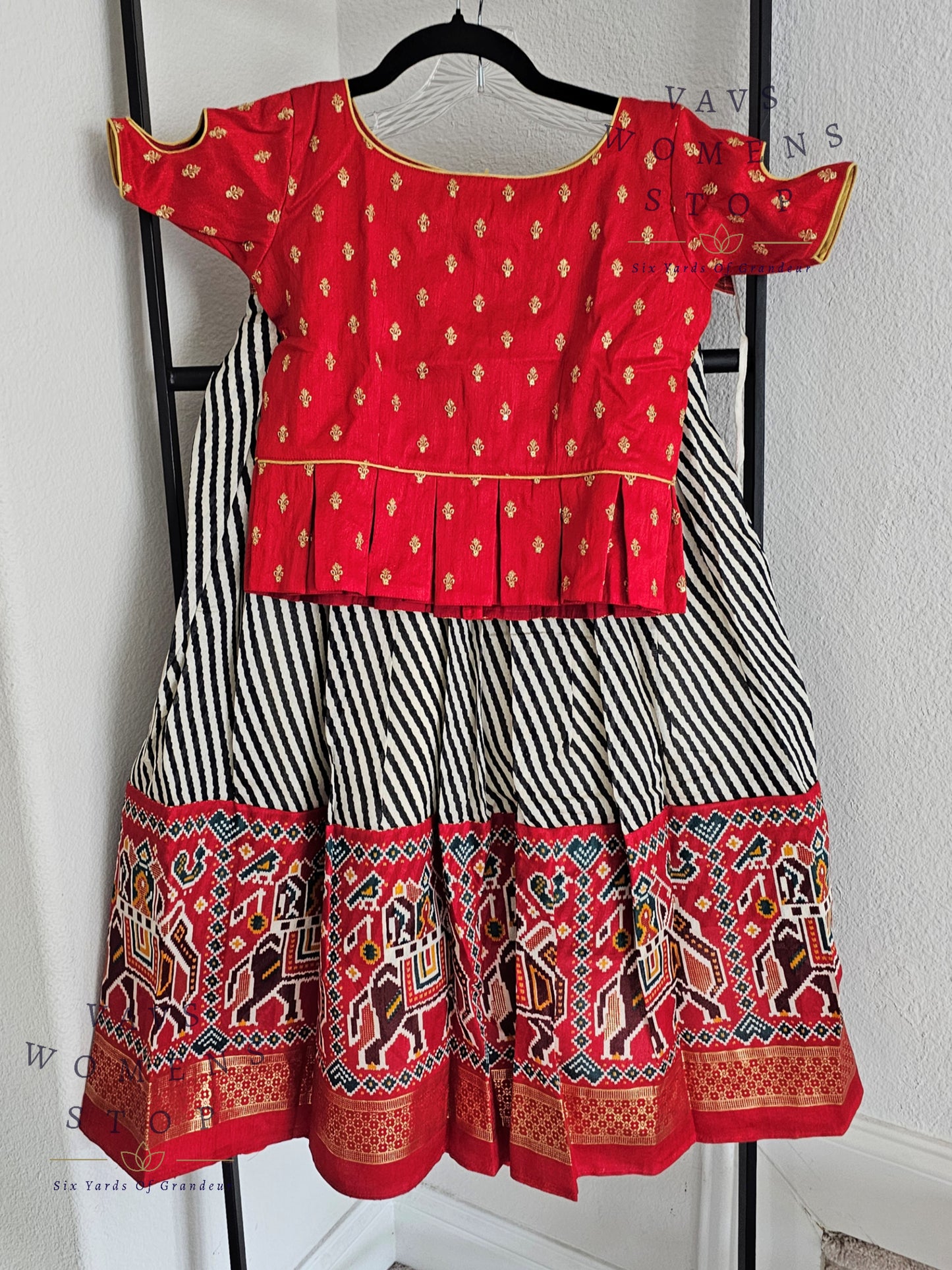 Designer Linen Silk Cotton Lehenga Blouse
