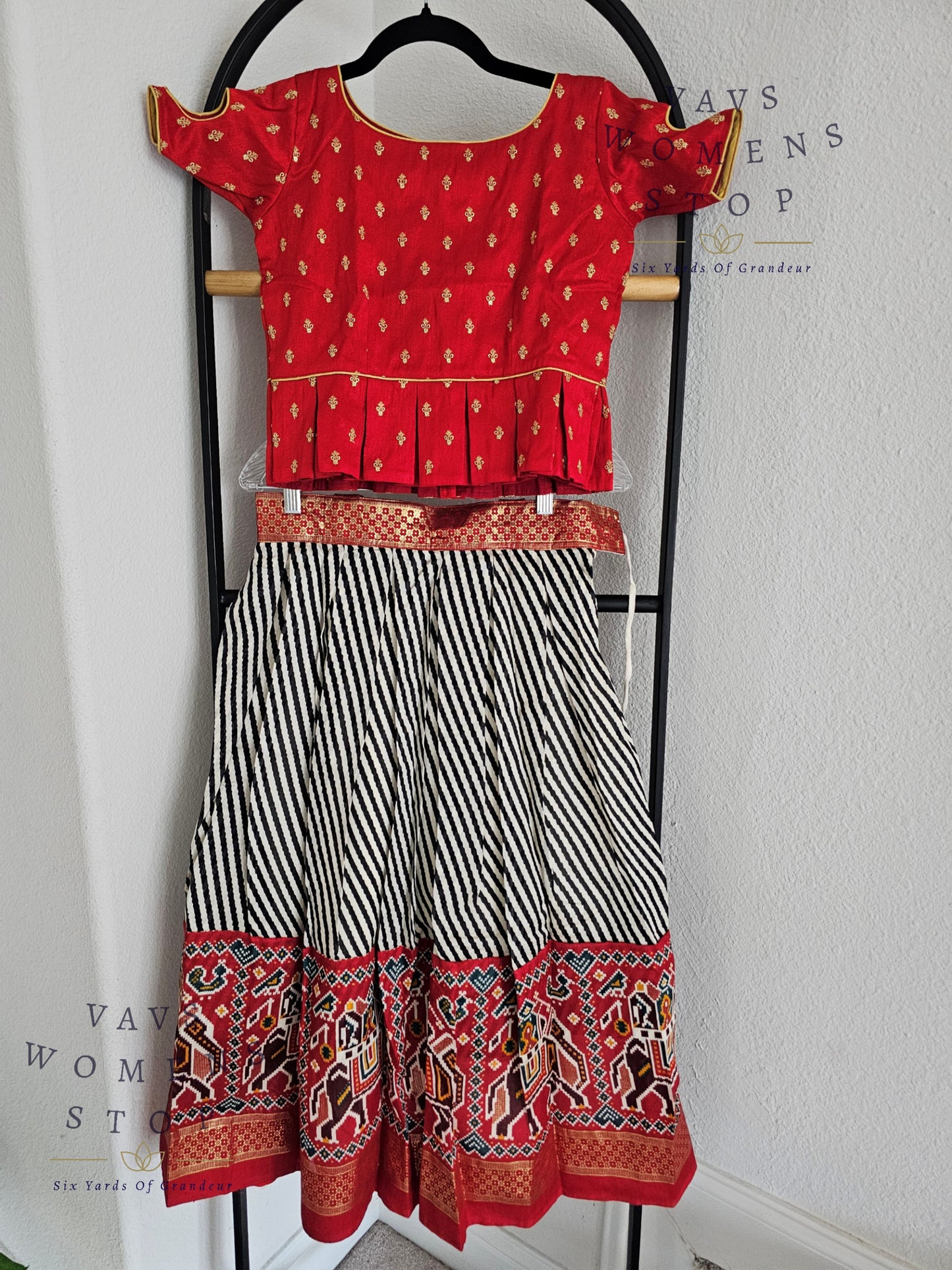 Designer Linen Silk Cotton Lehenga Blouse