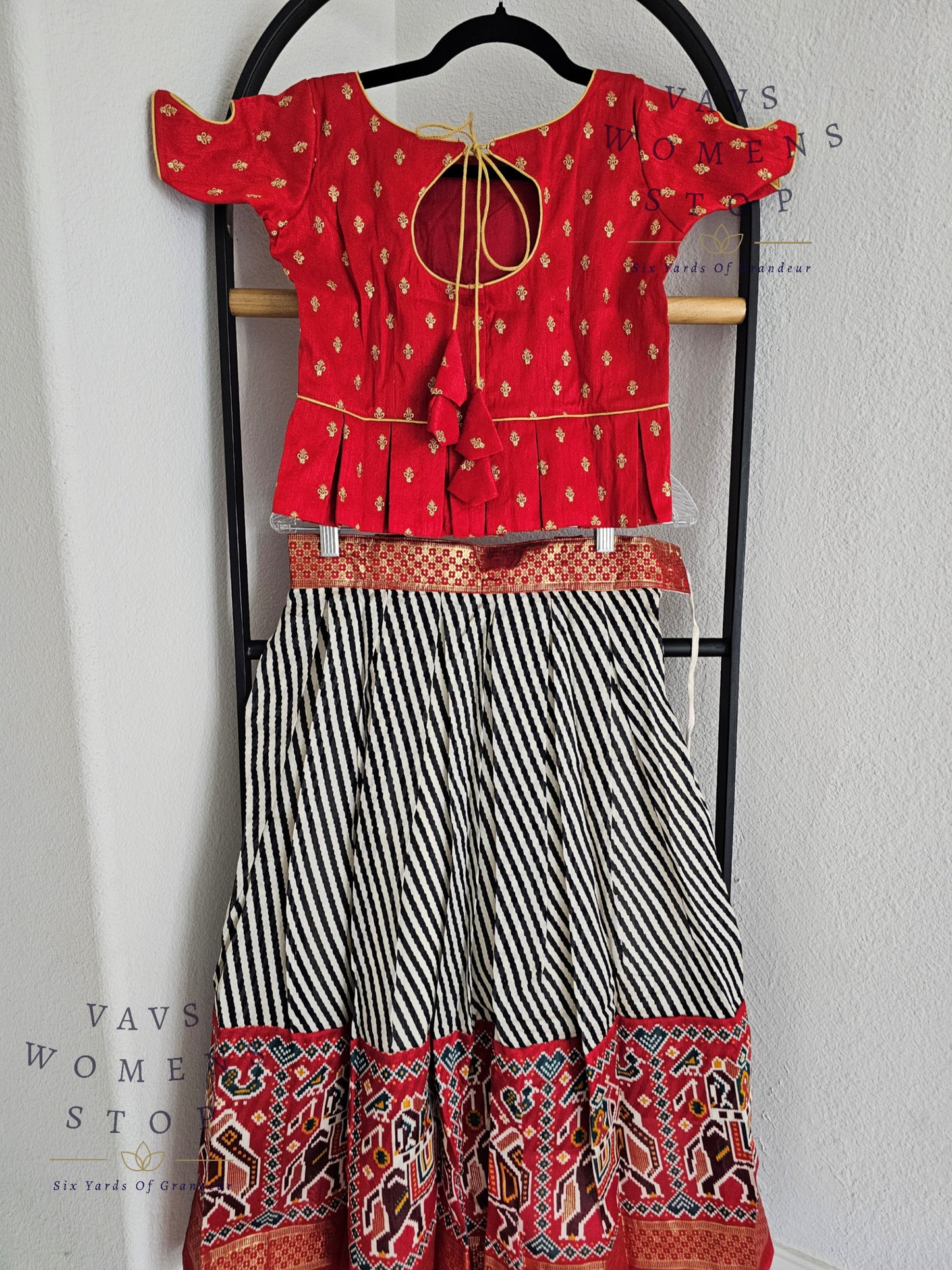 Designer Linen Silk Cotton Lehenga Blouse