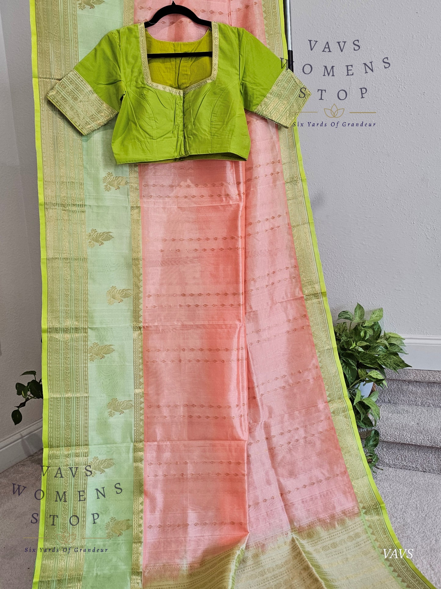 Pure Gadwal Silk Cotton Handloom Traditional Lines Border Pattern Saree - Blouse – Traditional Wedding & Festive Wear
