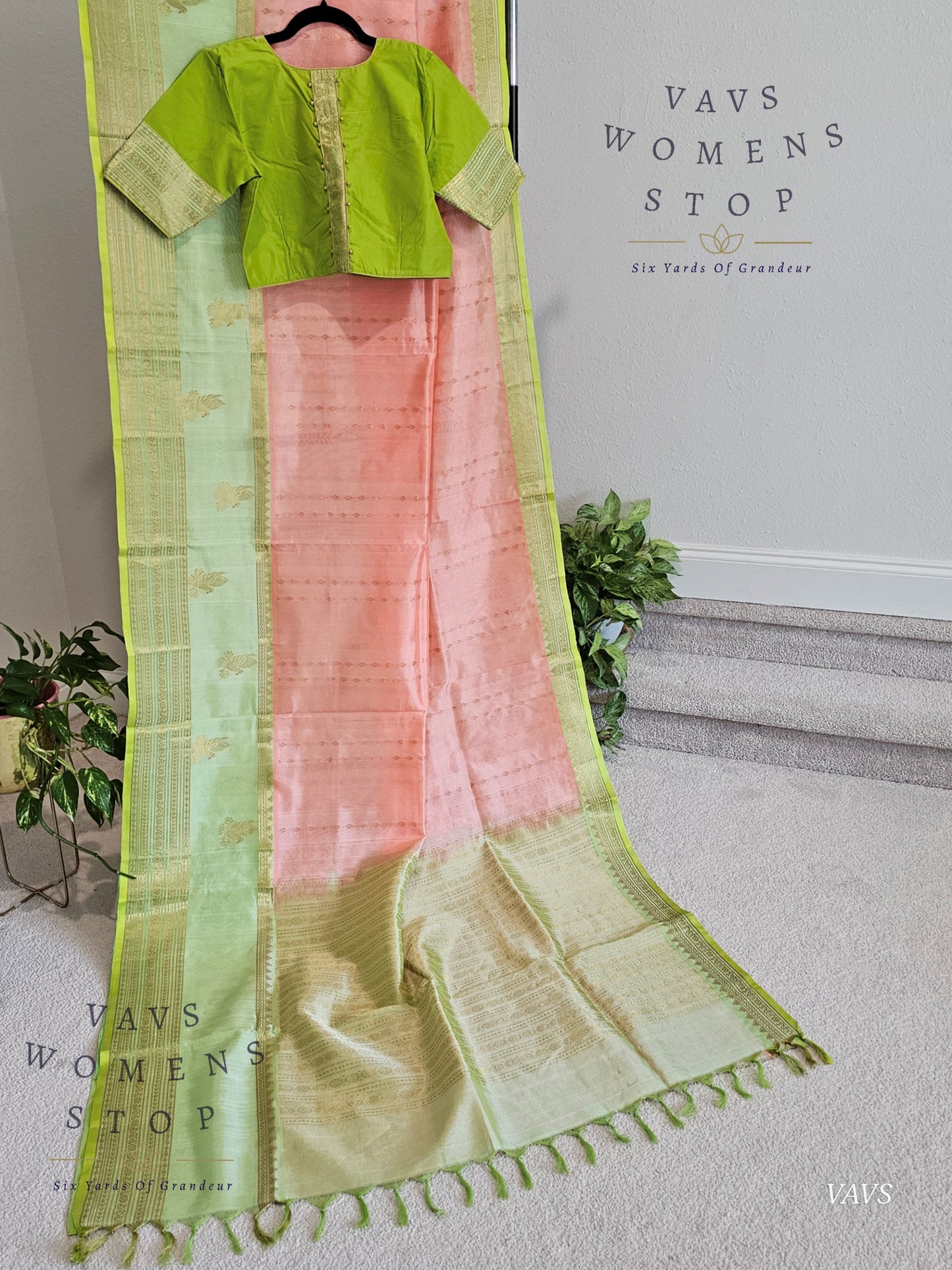 Pure Gadwal Silk Cotton Handloom Traditional Lines Border Pattern Saree - Blouse – Traditional Wedding & Festive Wear