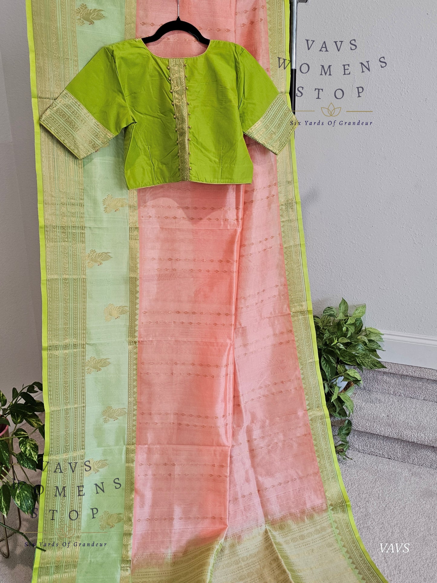 Pure Gadwal Silk Cotton Handloom Traditional Lines Border Pattern Saree - Blouse – Traditional Wedding & Festive Wear