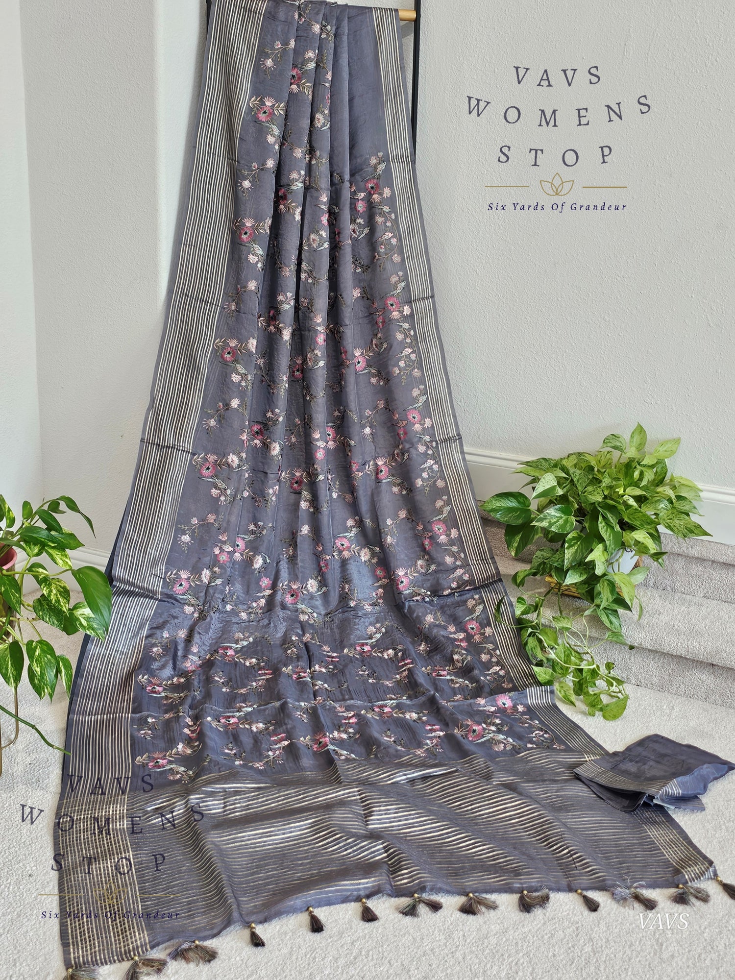 Gray Crepe Organza Saree with Heavy Jaal Birds Embroidery – USA 