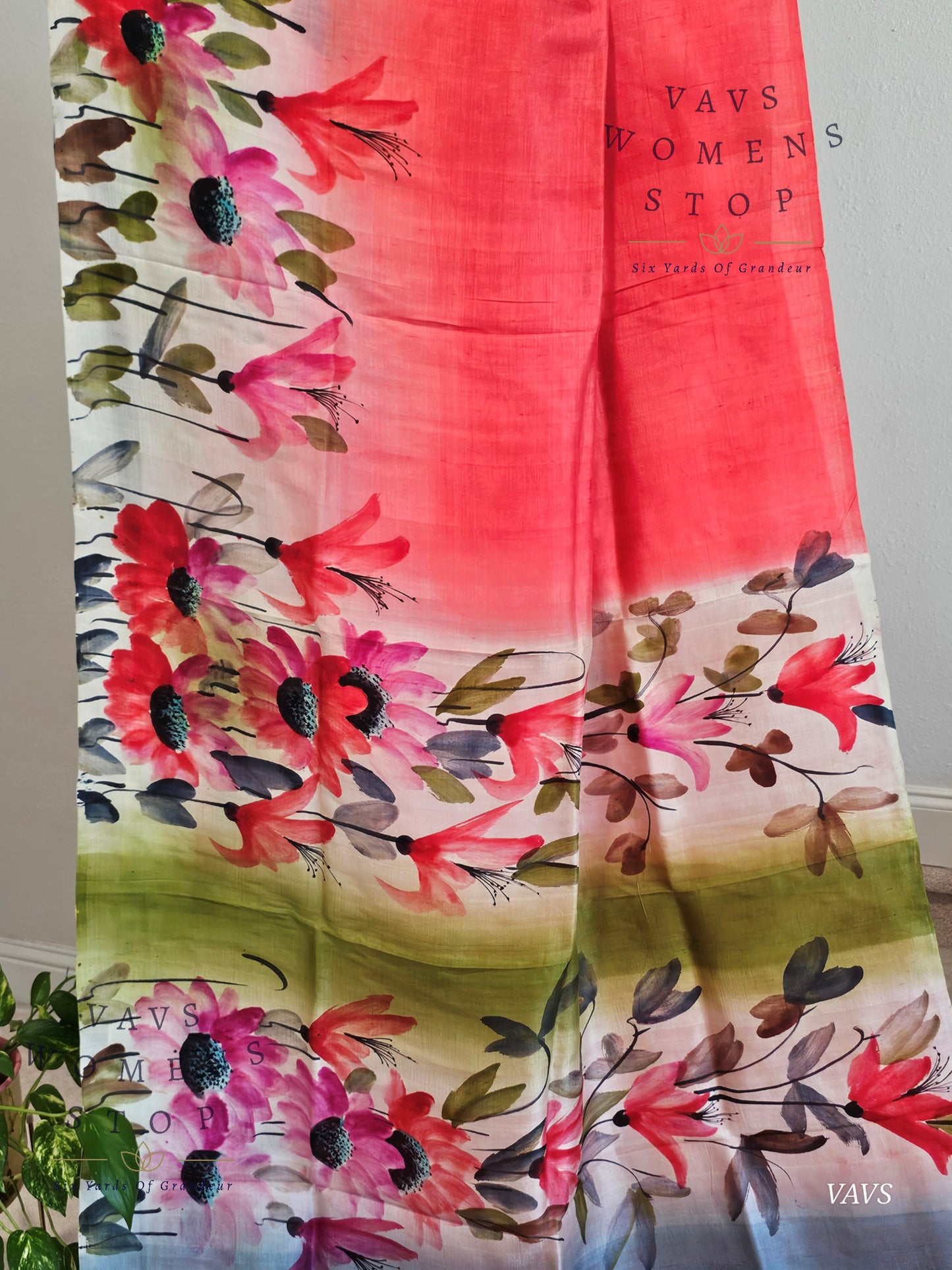 Pure Tussar Silk Shaded Floral Print Saree