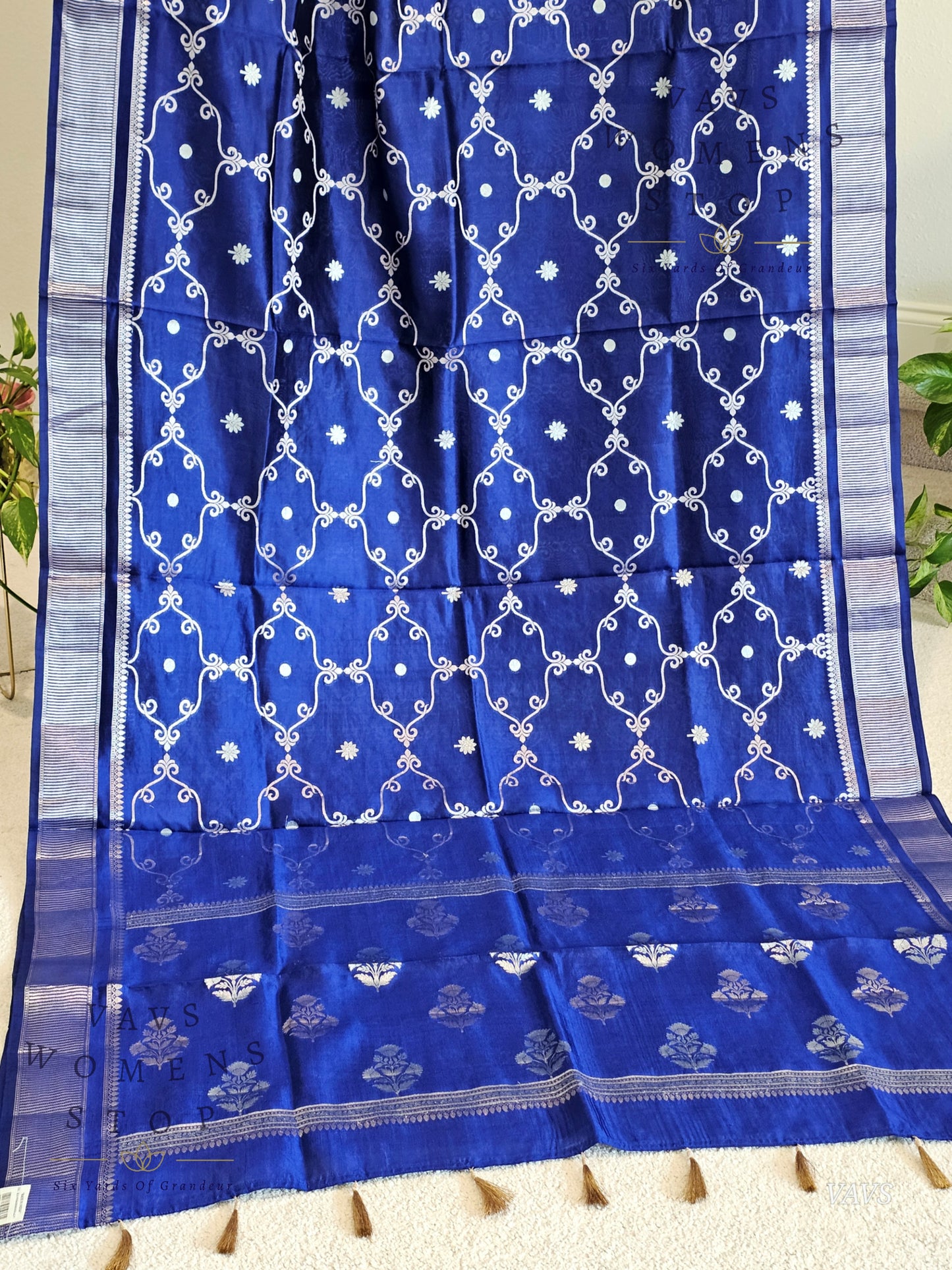 Trendy Designer Pure Puna Mango Silk Benarasi Saree with Matching Blouse