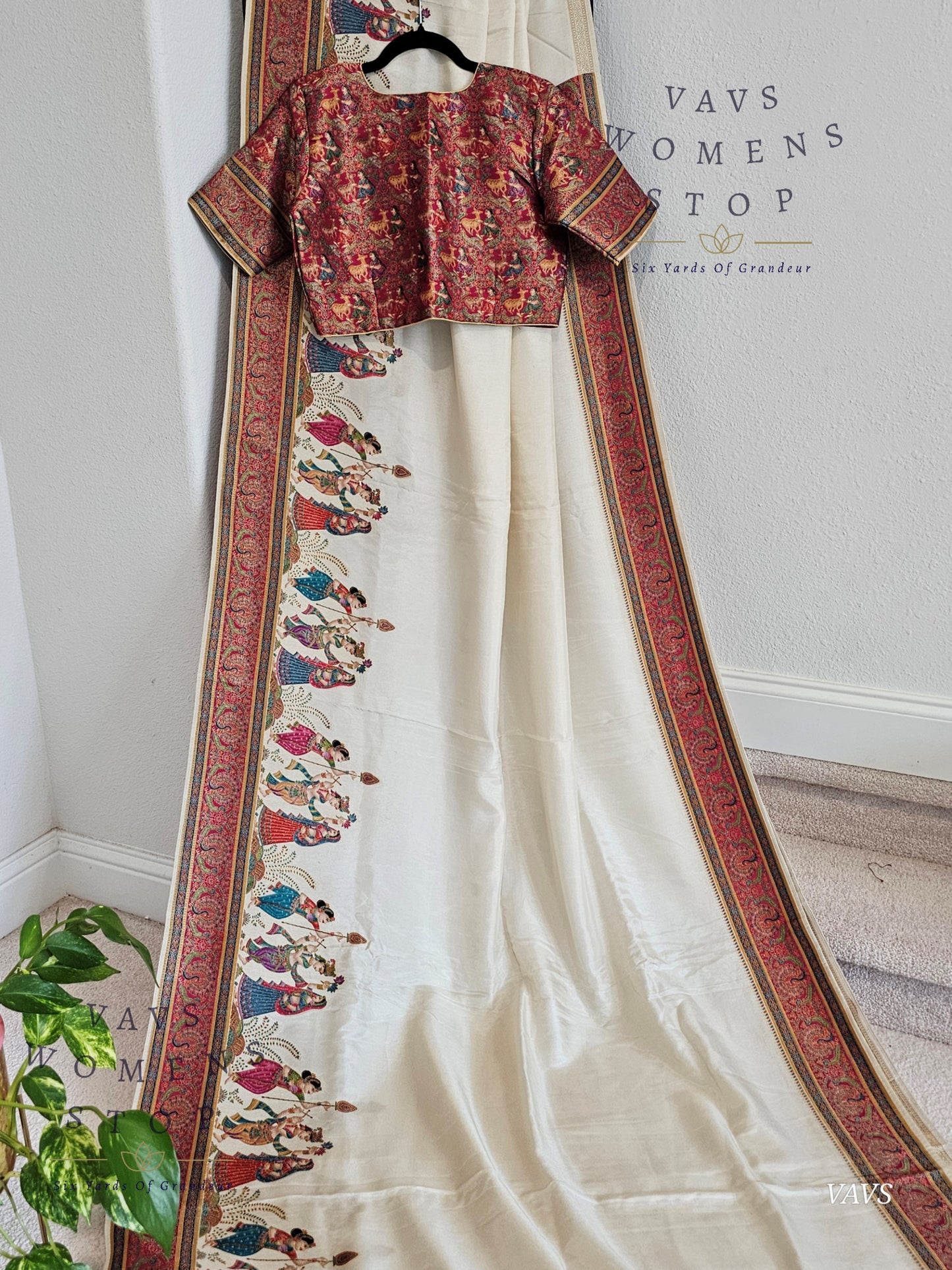 Off-White Banarasi Silk Saree with Dancing Dolls Weave & Pashmina Border | Size 38–44