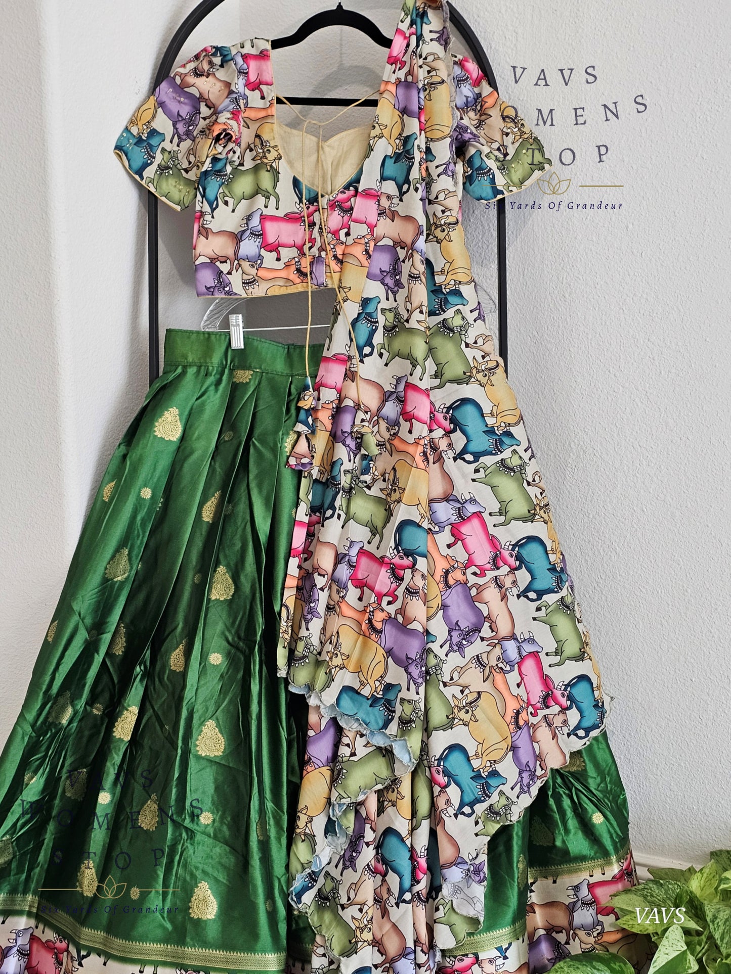 Green Benarasi-Pichwai Designer Half Saree Set | Pichwai Print Dupatta | Can-Can Lined | Ready-to-Ship | Size 36-42