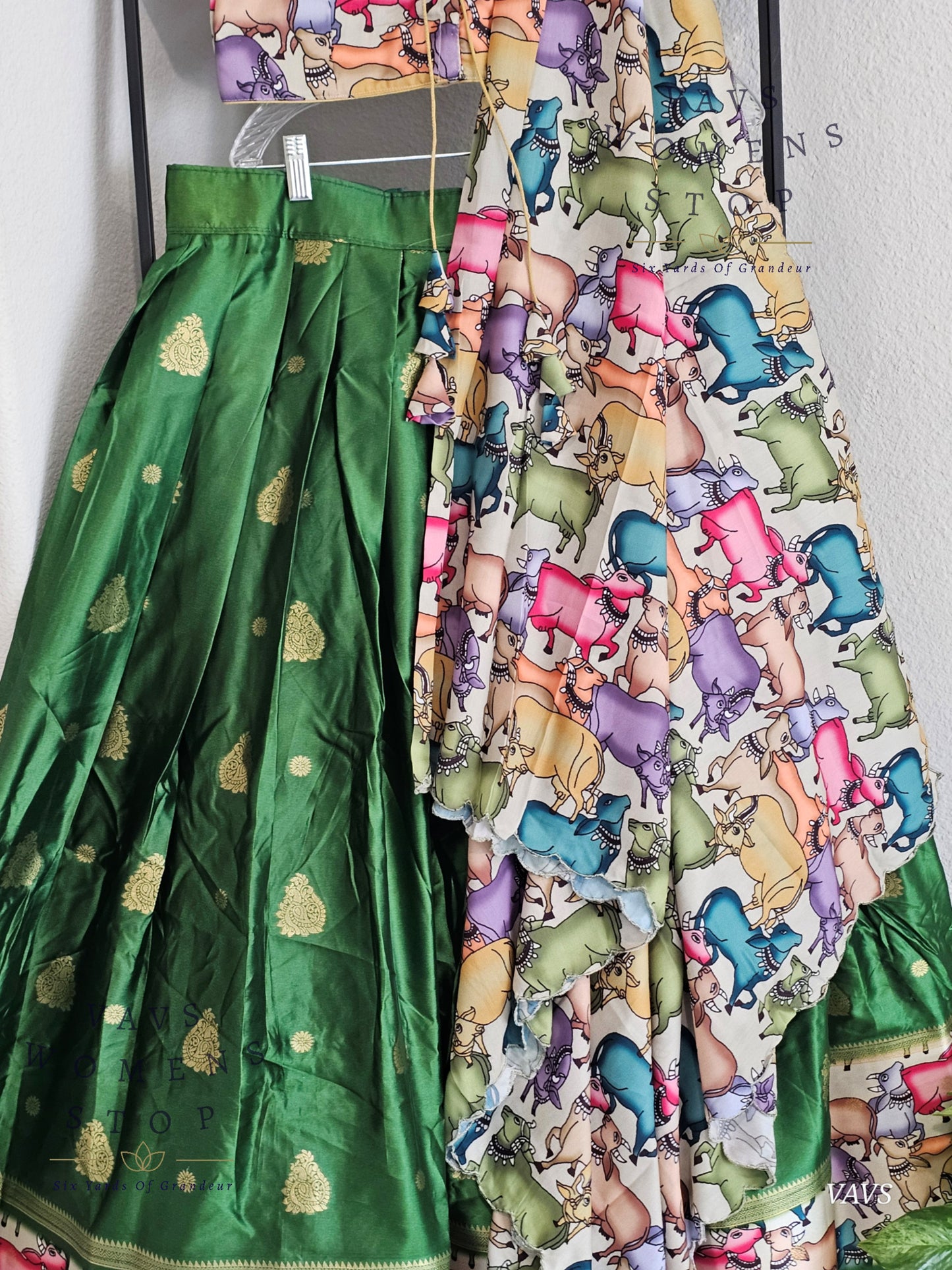 Green Benarasi-Pichwai Designer Half Saree Set | Pichwai Print Dupatta | Can-Can Lined | Ready-to-Ship | Size 36-42