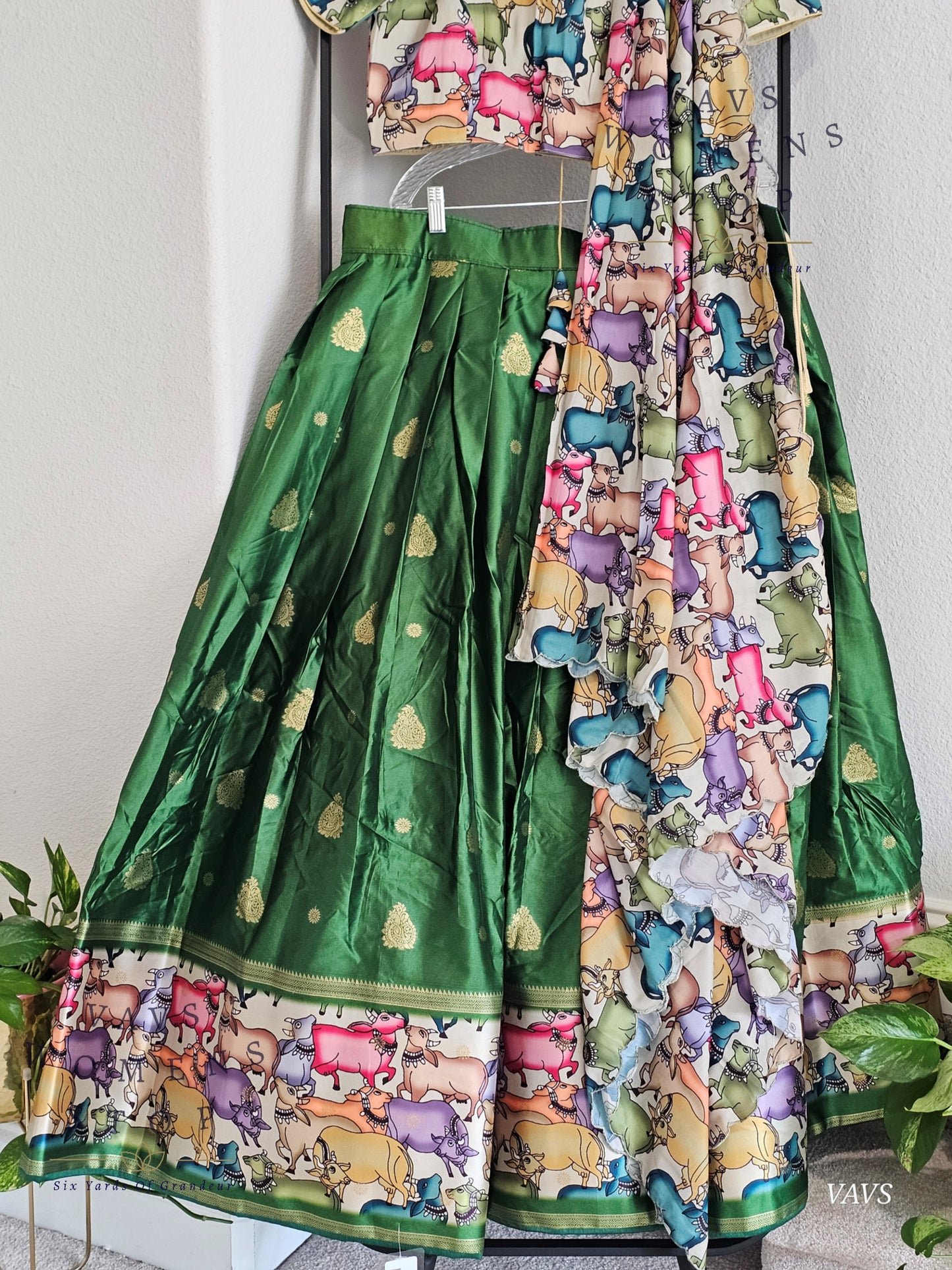 Green Benarasi-Pichwai Designer Half Saree Set | Pichwai Print Dupatta | Can-Can Lined | Ready-to-Ship | Size 36-42