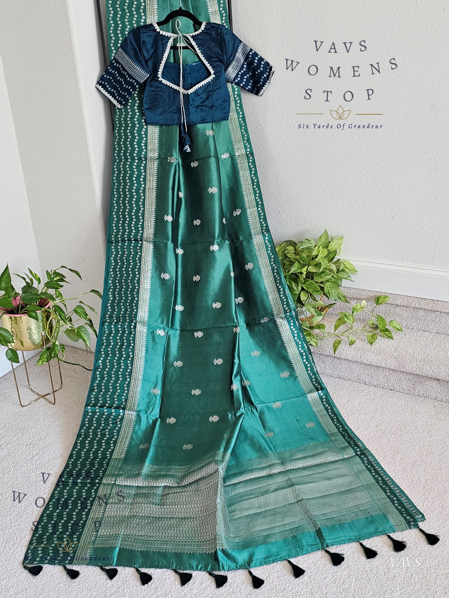Deep Sea Green Pure Mango Silk Saree with Peacock Blue Blouse