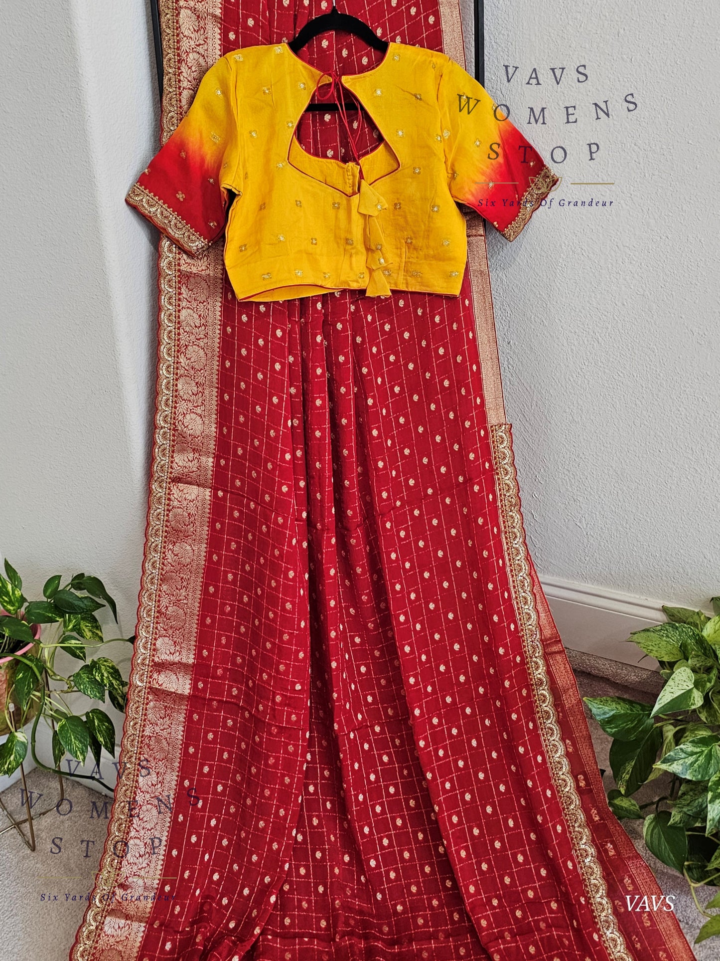 Red Shade Chinon Crepe Georgette Saree with Checks Pattern & Blouse