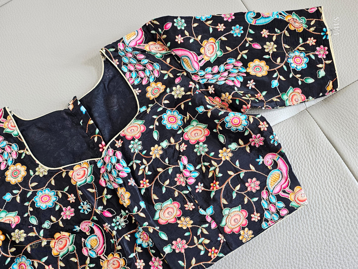 Classy Black Shade Crepe Silk Kalamkari Print Blouse with Outline Machine Embroidery