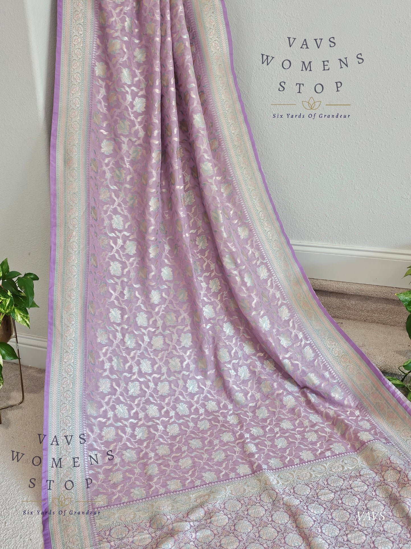 Pure Kota Chiffon Saree with All-Over Meenakari Jal Design