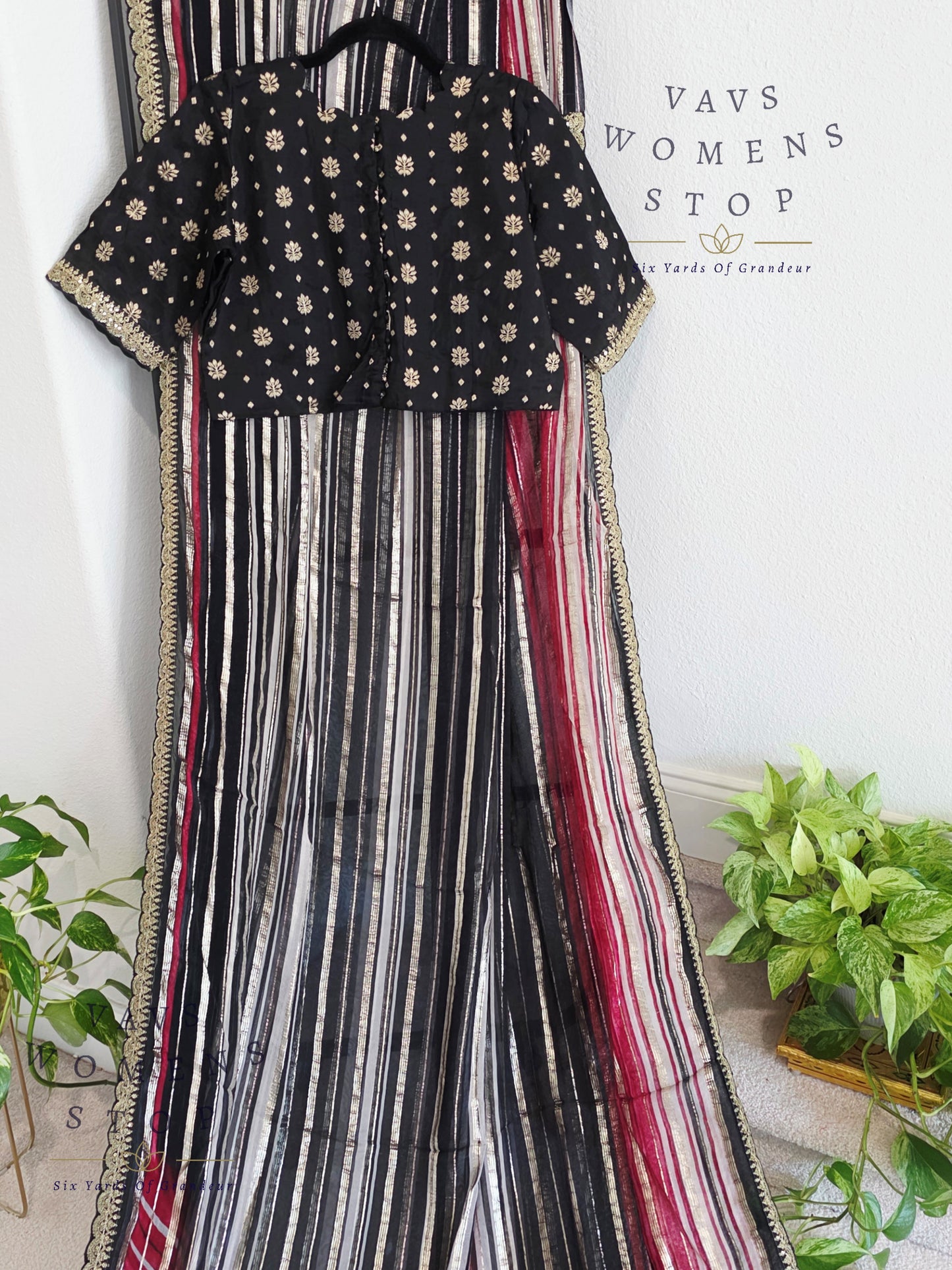 Viscose Georgette Designer Striped Saree with Lace Border with Stitched Blouse