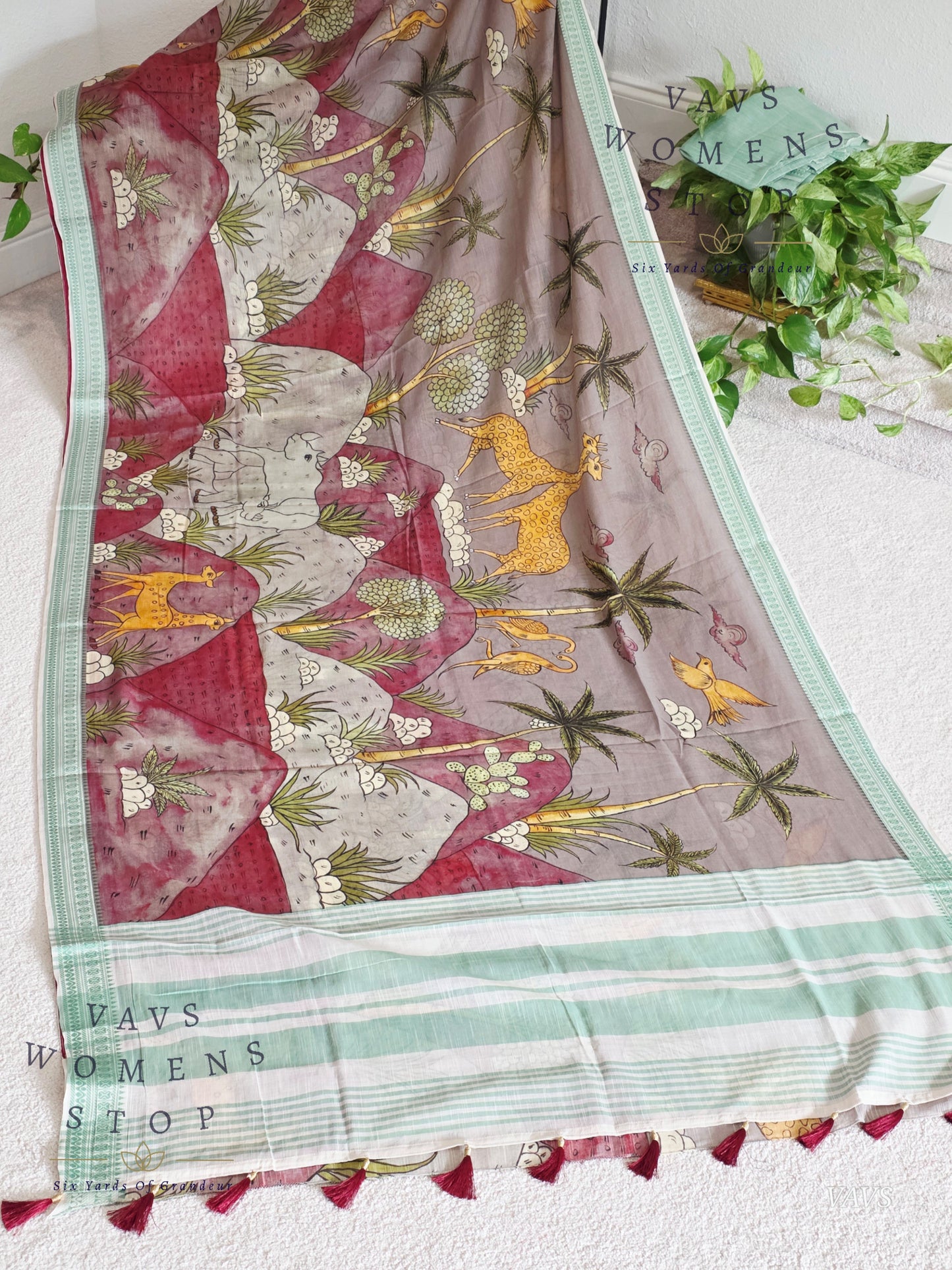 Digital Print Soft Khadi Cotton Handloom Saree with Blouse Piece
