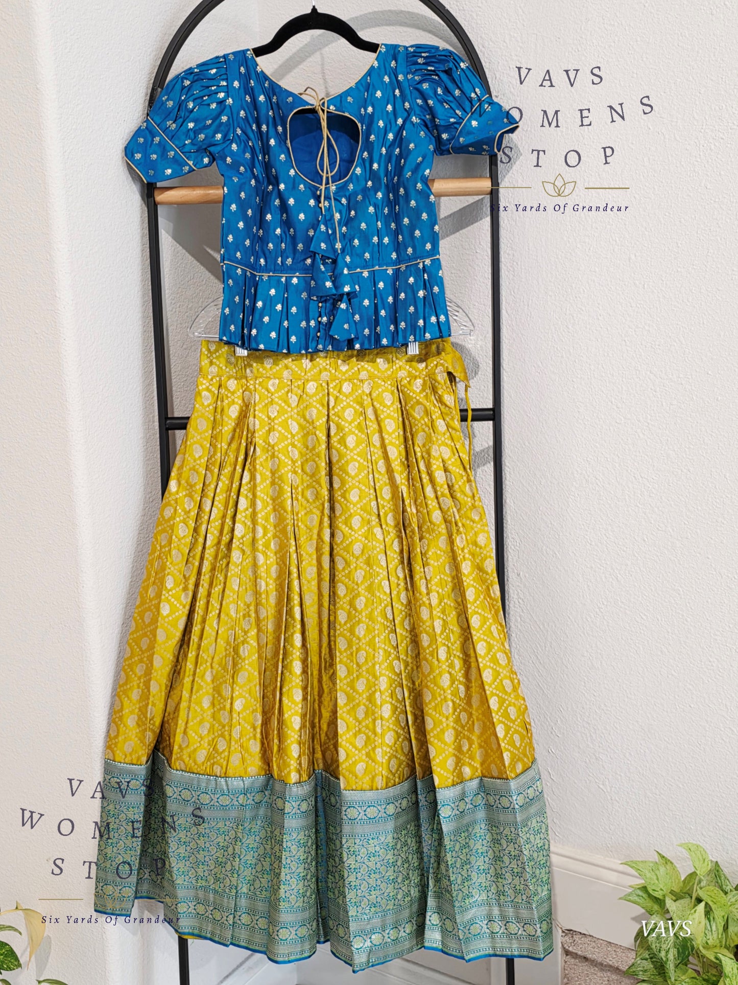 Benarasi Silk Lehenga Blouse