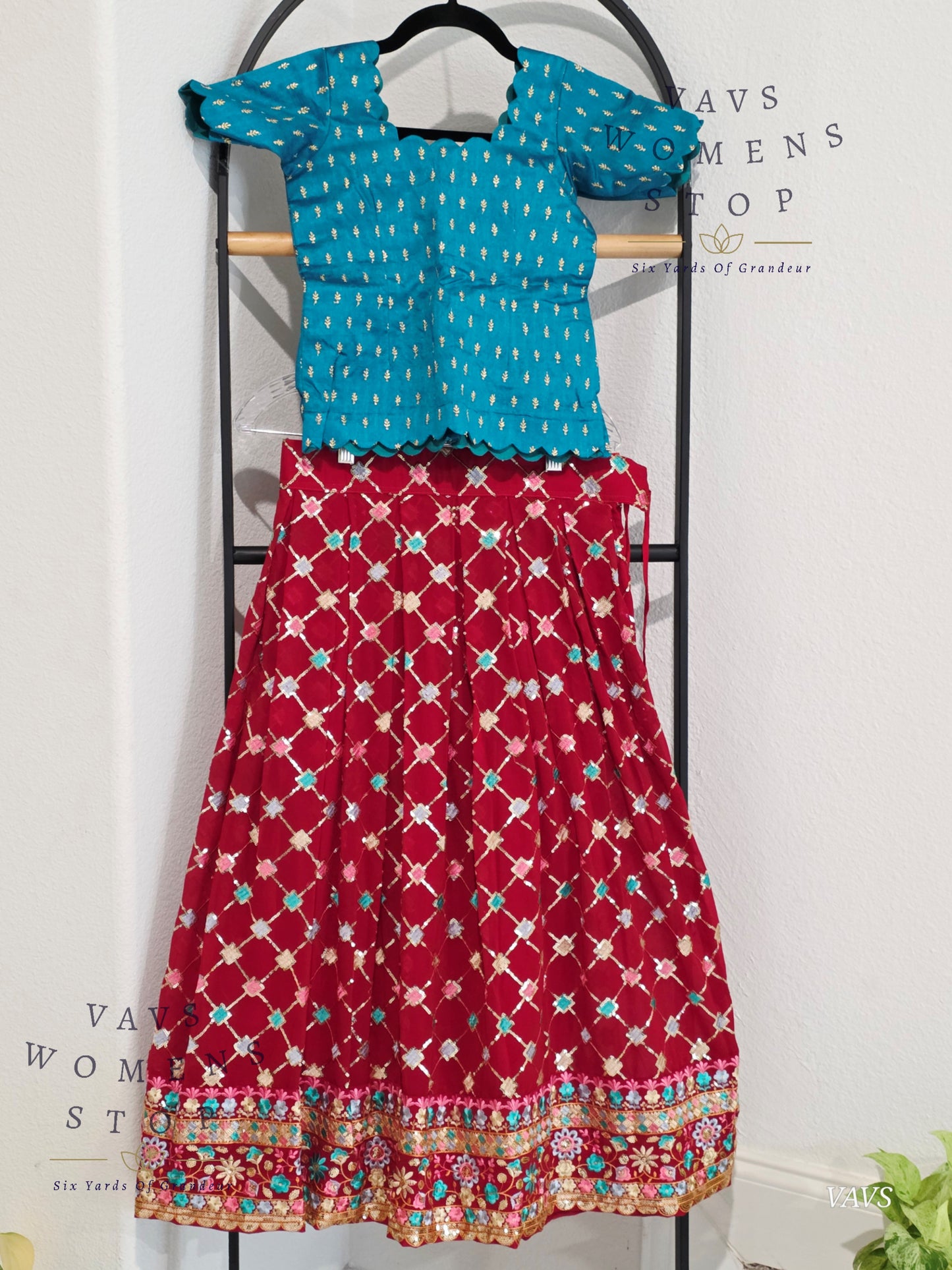 Designer Georgette Sequins Lehenga Croptop Blouse