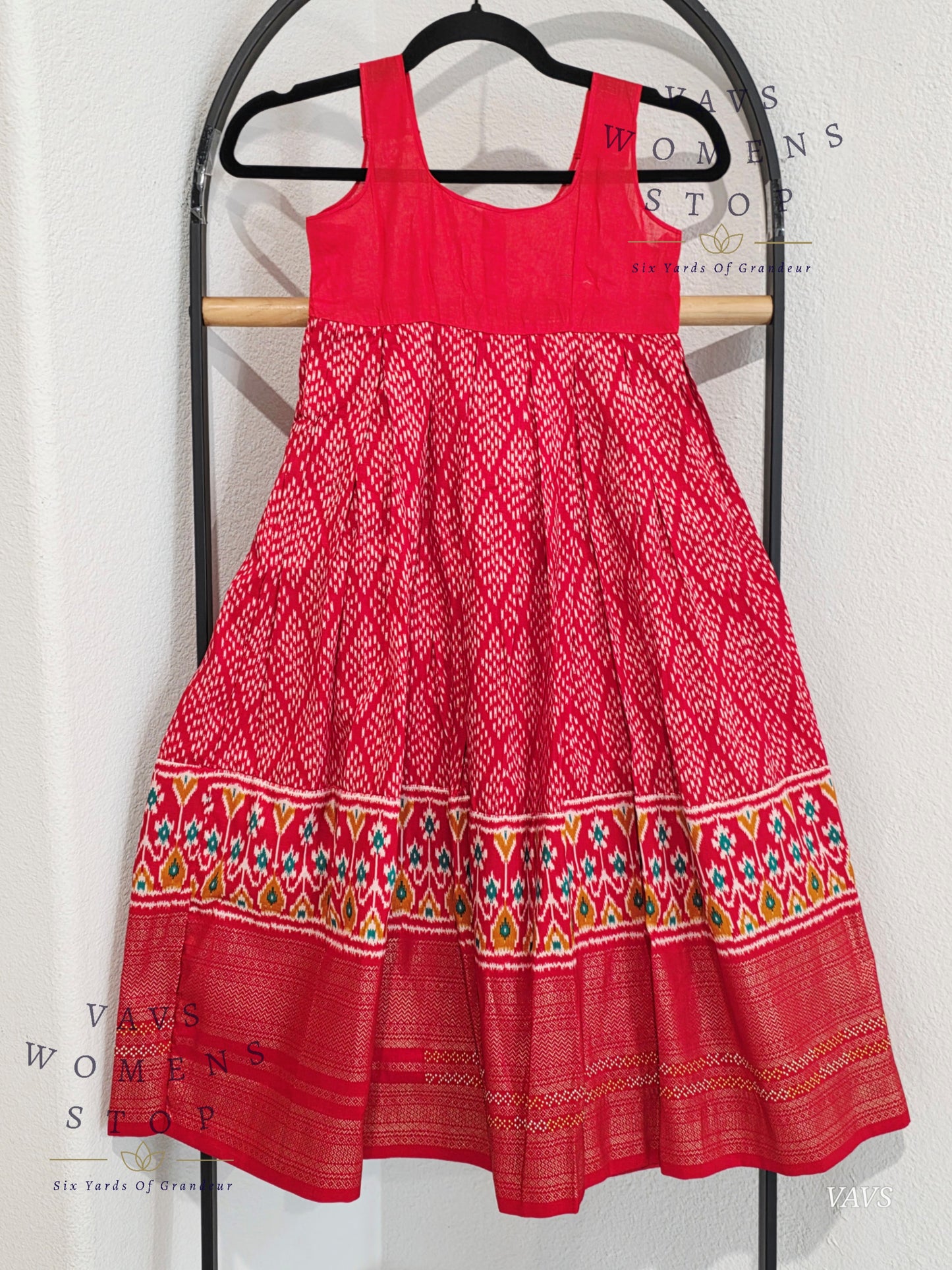 Munga Benarasi Silk Lehenga Blouse