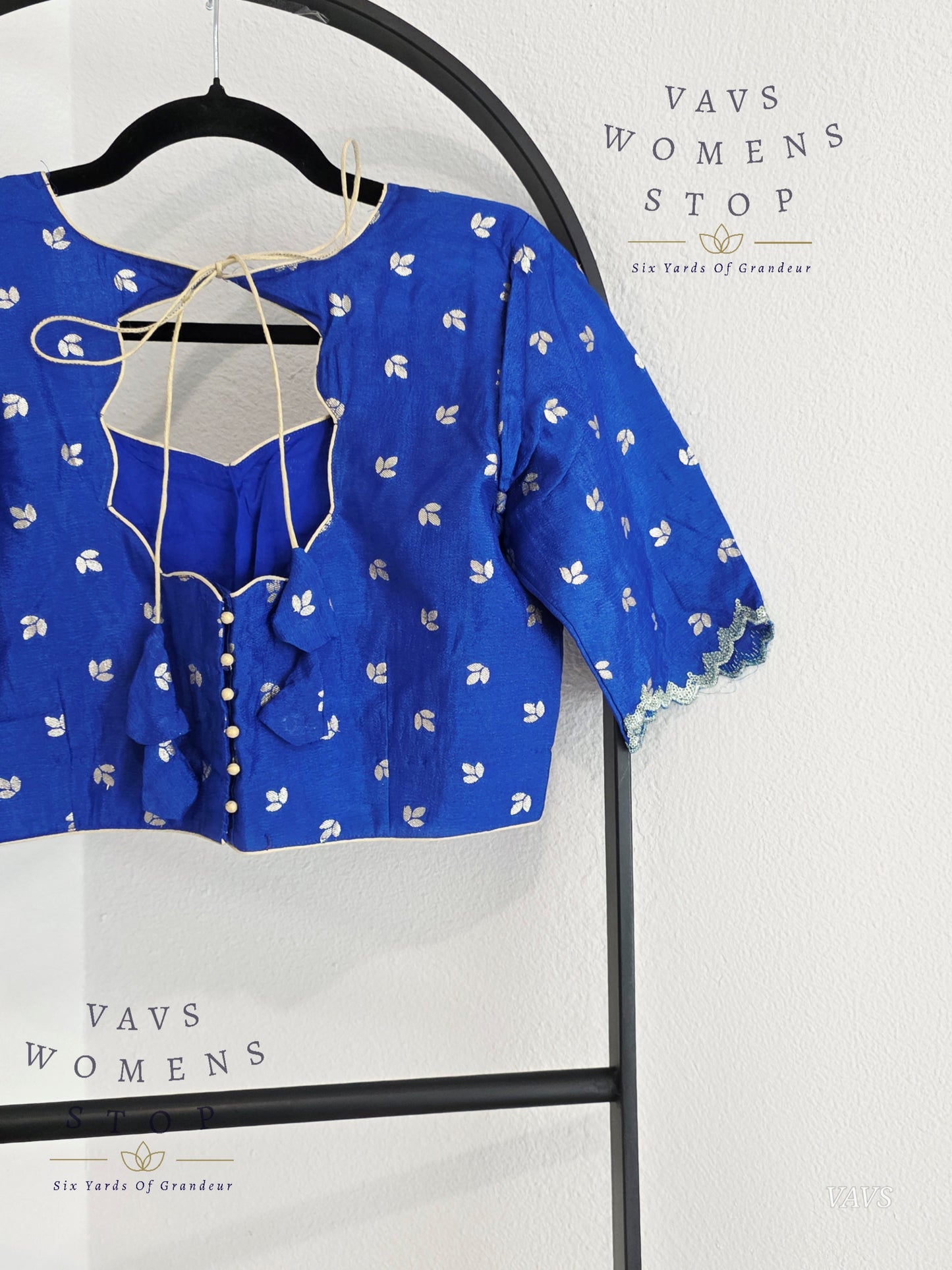 Blue  Munga Crepe Silk Stitched Blouse