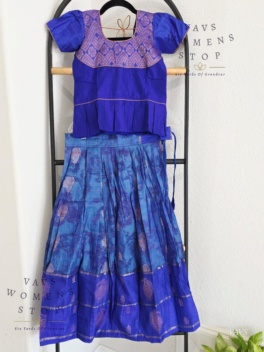 Semi Kanchi Pattu Silk Lehenga Set for Girls – Traditional Pavadai for Ages 6 to 7