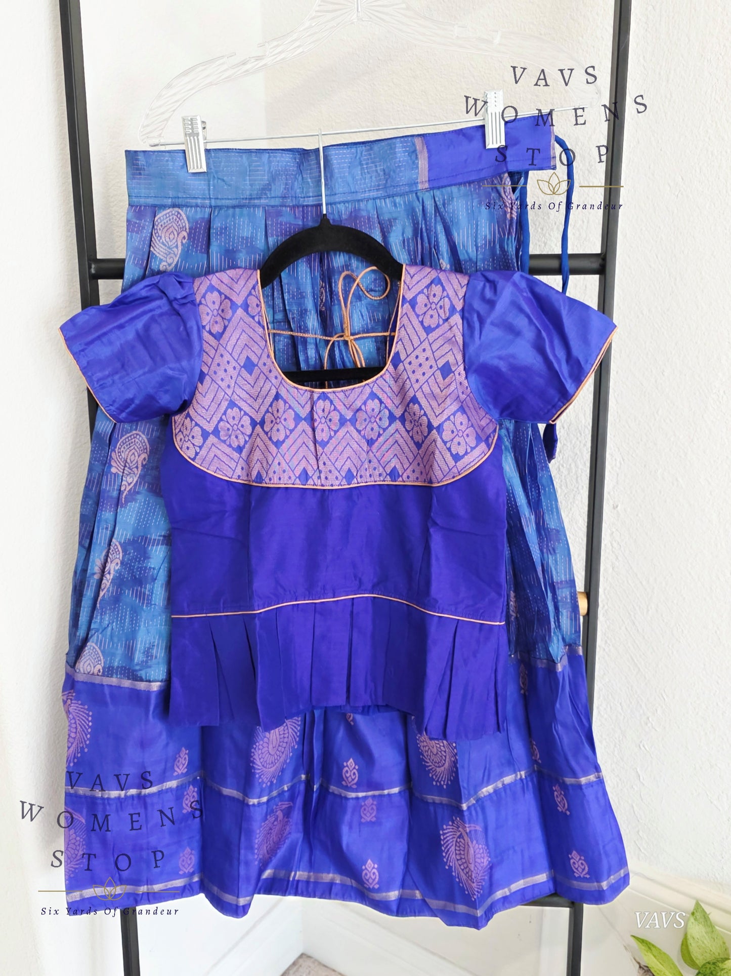 Semi Kanchi Pattu Silk Lehenga Set for Girls – Traditional Pavadai for Ages 6 to 7