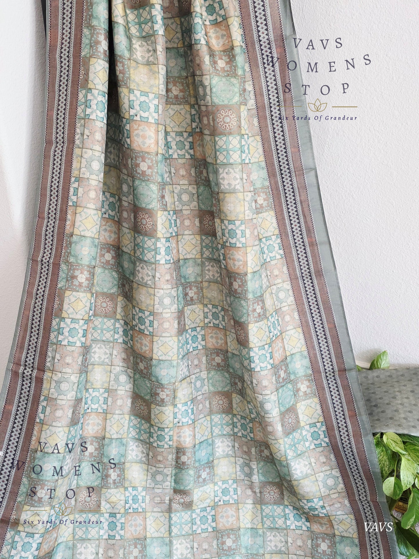 Ajrakh Print Checkered Pattern Semi Tussar Silk Saree