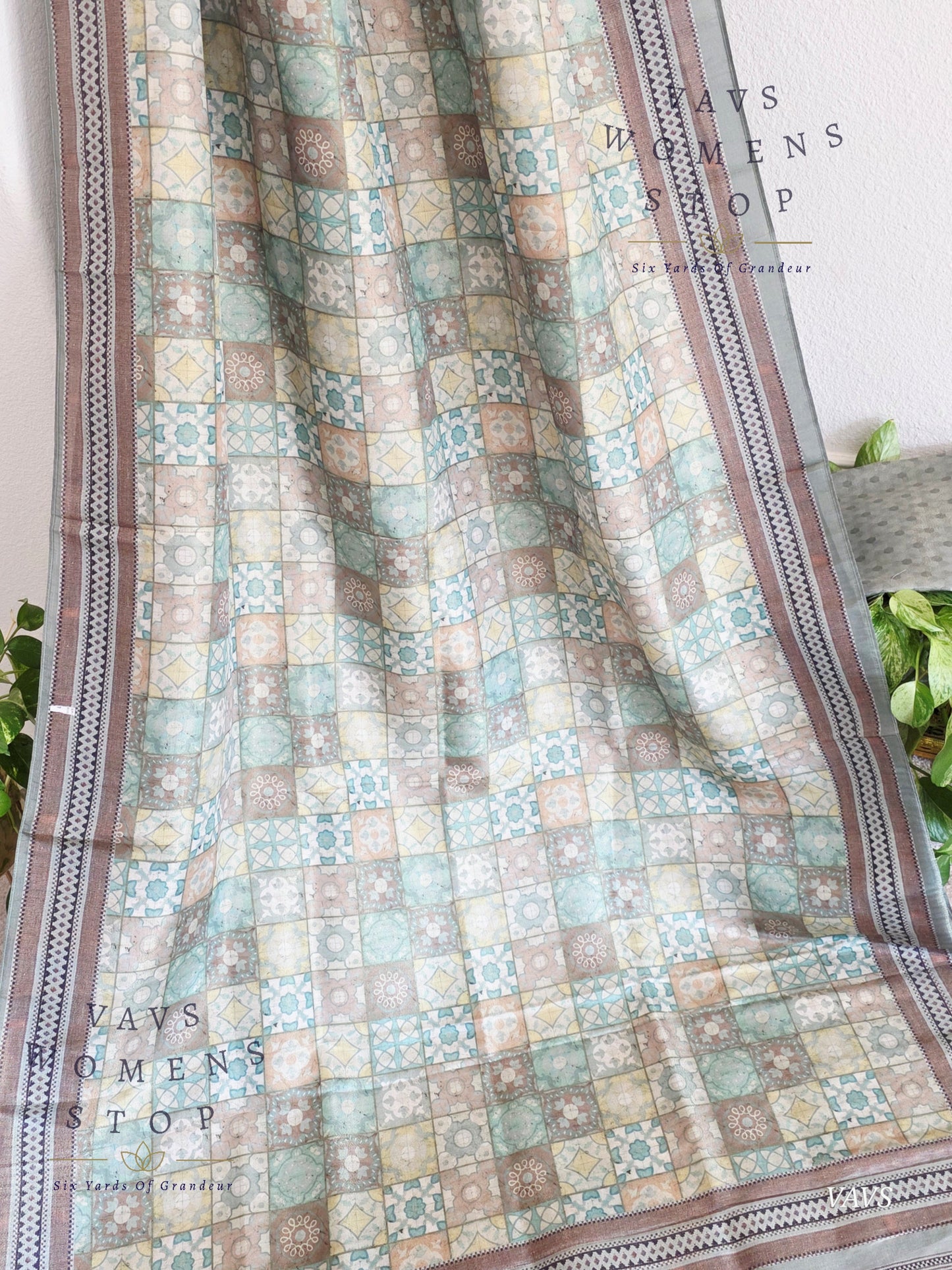 Ajrakh Print Checkered Pattern Semi Tussar Silk Saree