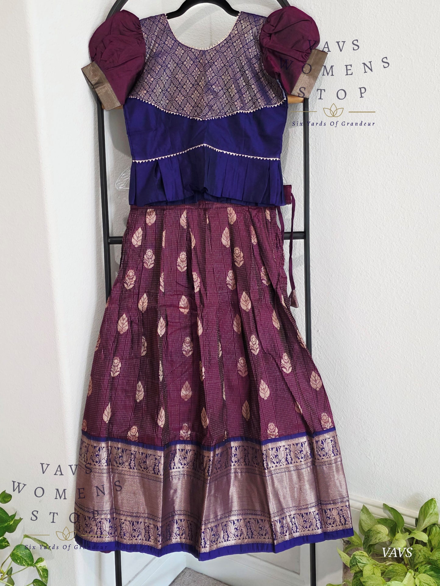 Semi Kanchi Pattu Silk Lehenga Set for Girls – Traditional Pavadai for Ages 8 to 9