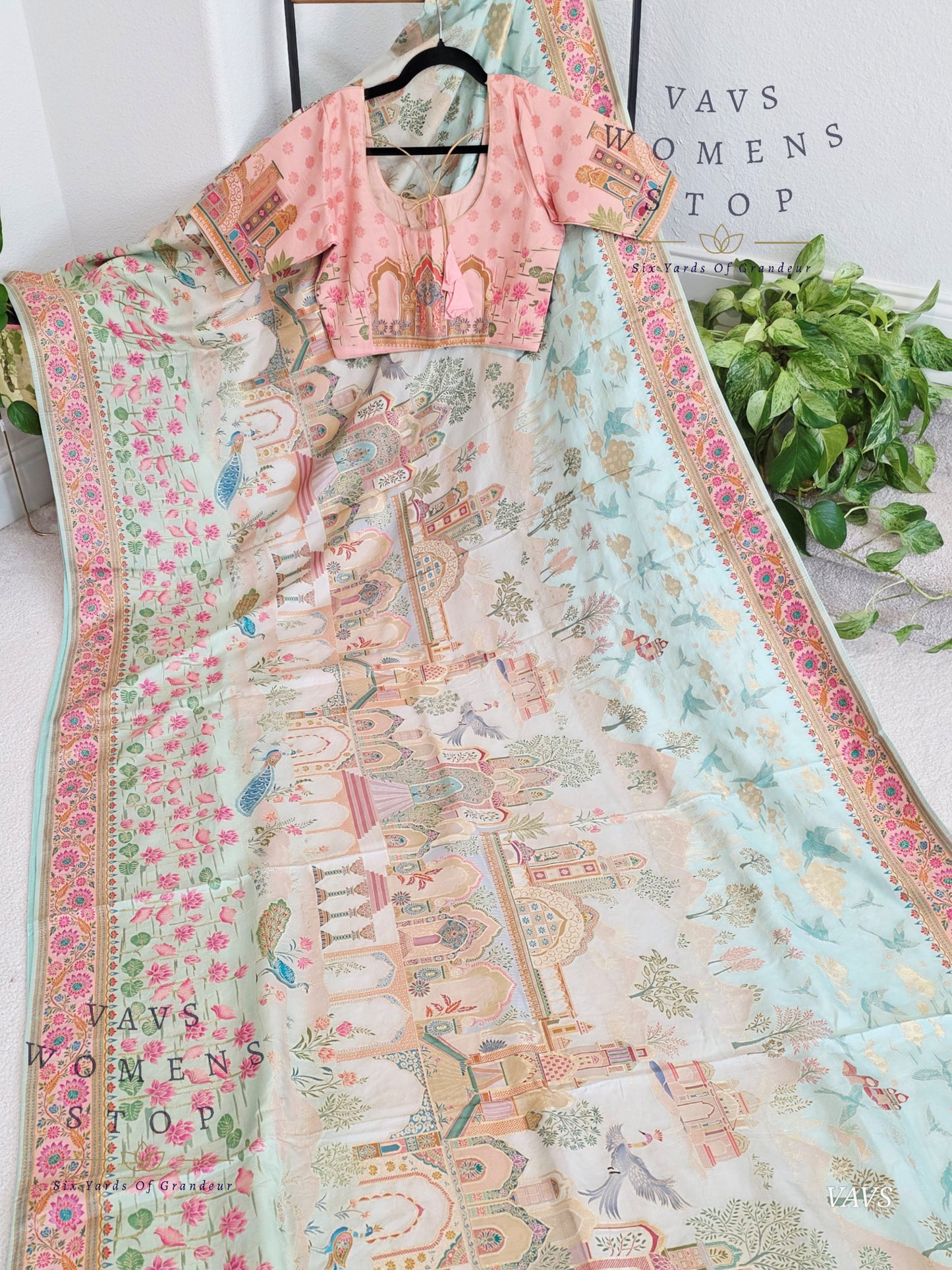 Kashmiri Emporium Pashmina Inspired Designer Banarasi Silk Saree - Blouse