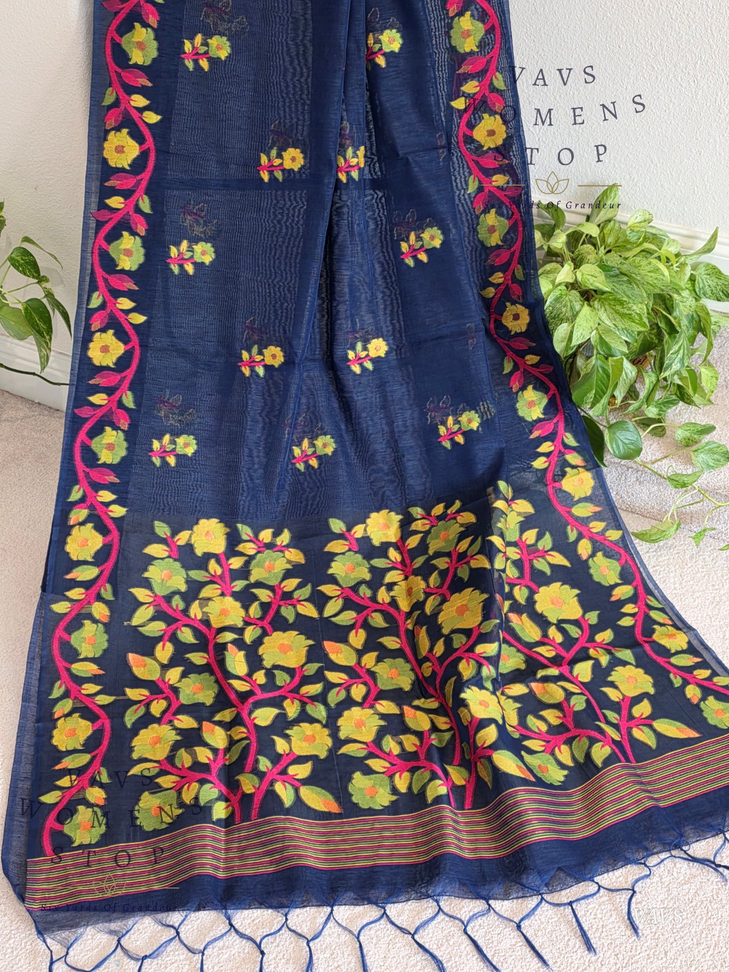 Semi Matka Silk Jamdani Saree with stitched Blouse